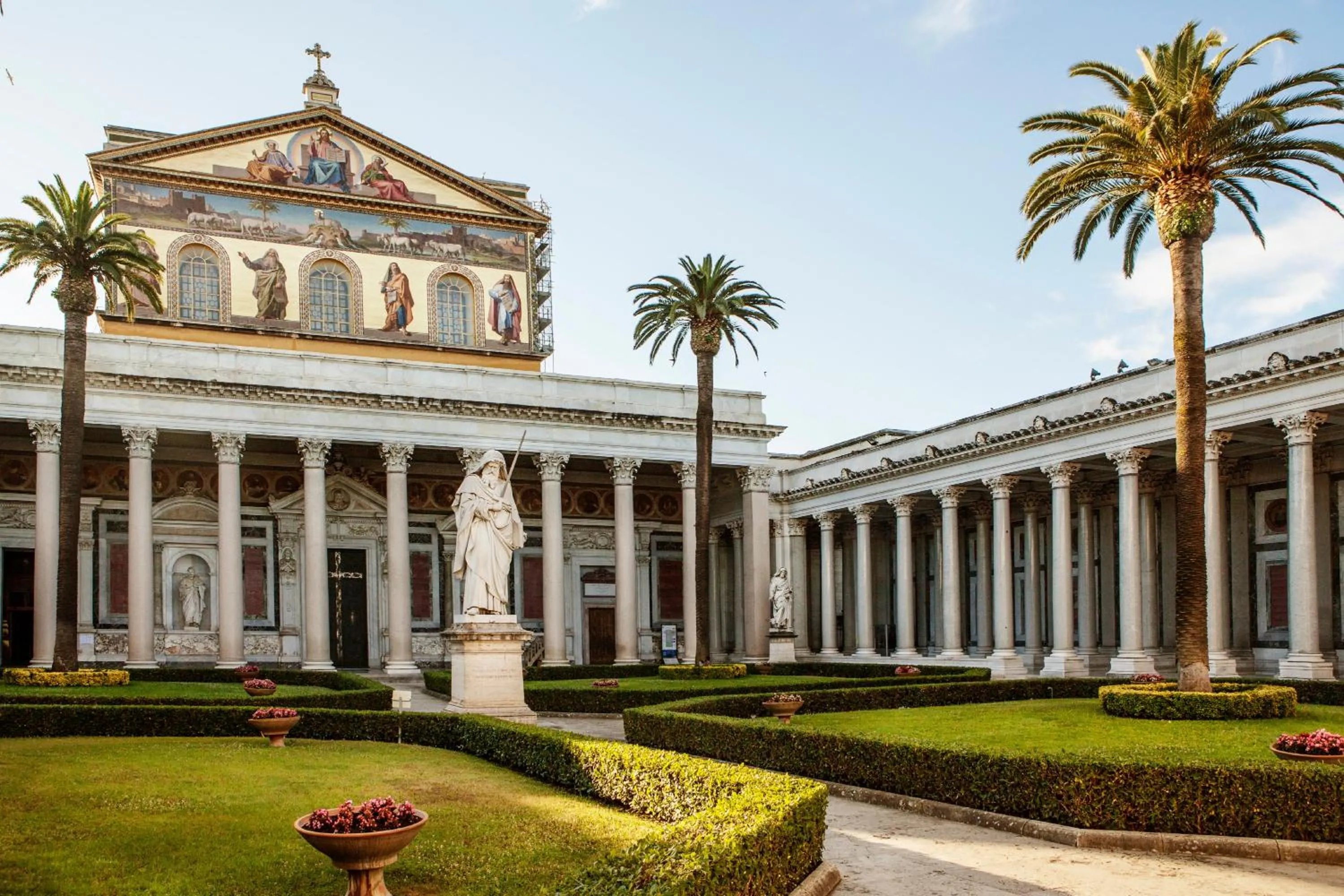 Nearby landmark in City Lights Rome