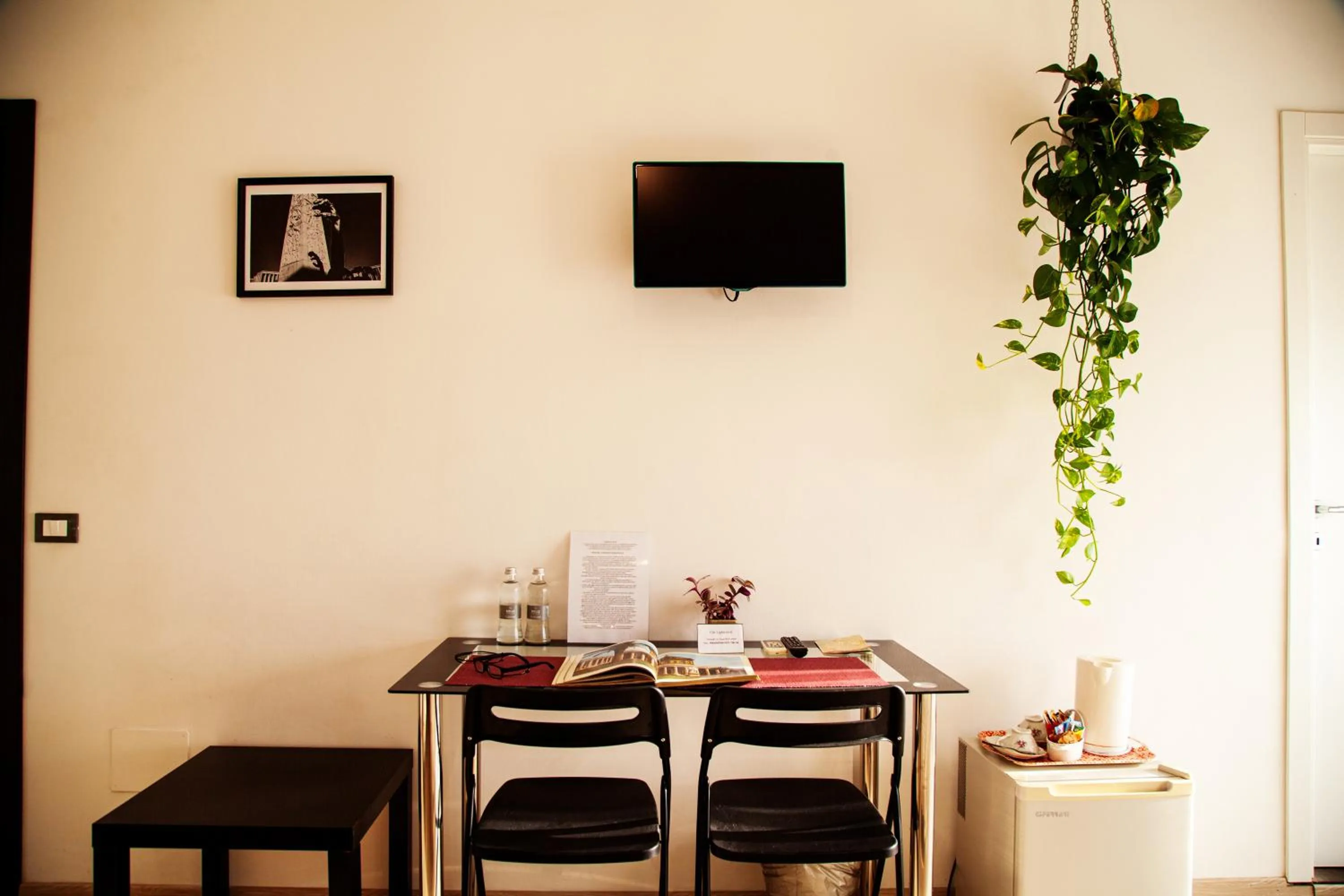 Photo of the whole room in City Lights Rome