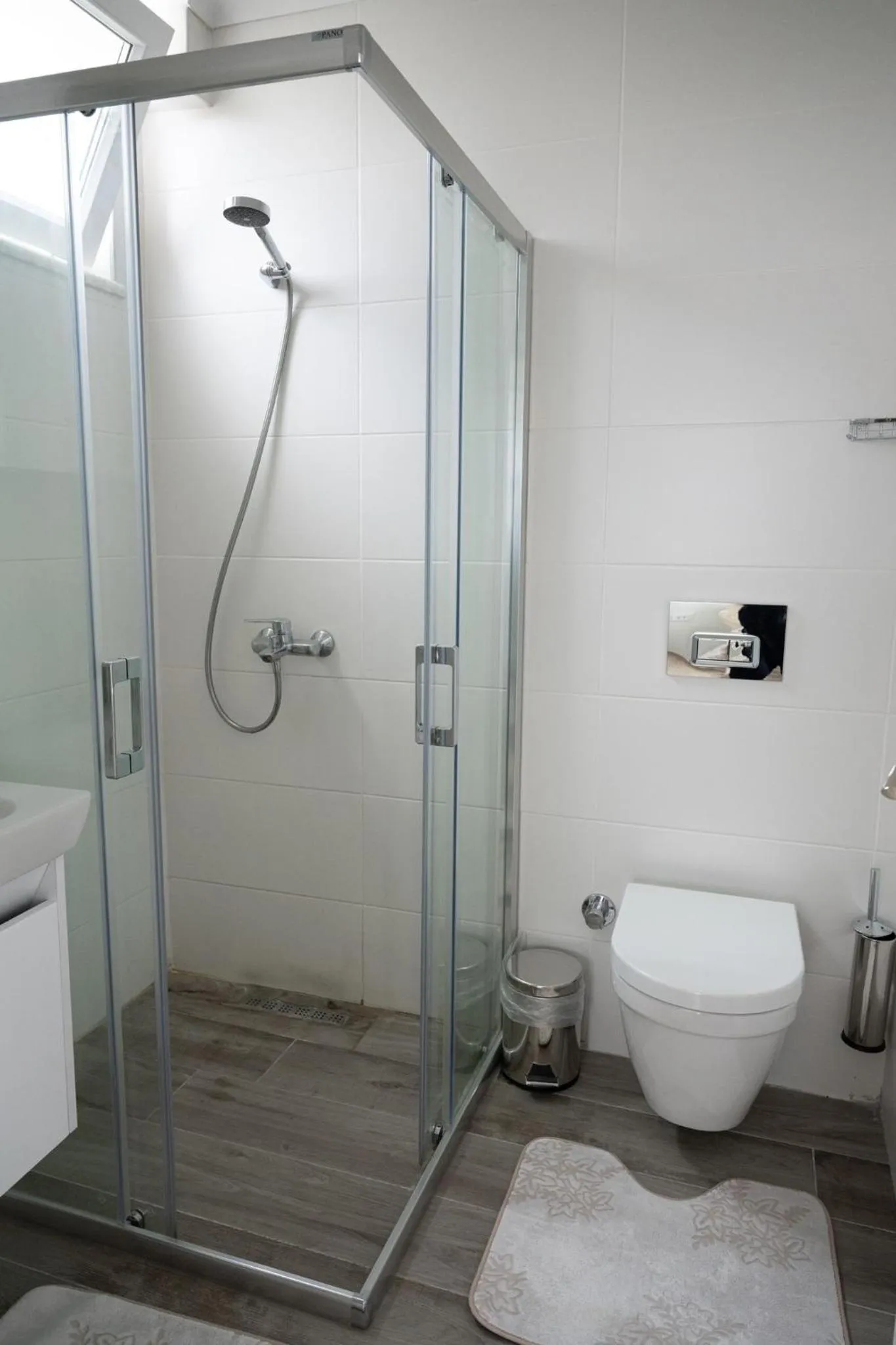 Amore Hotel Teki̇rova