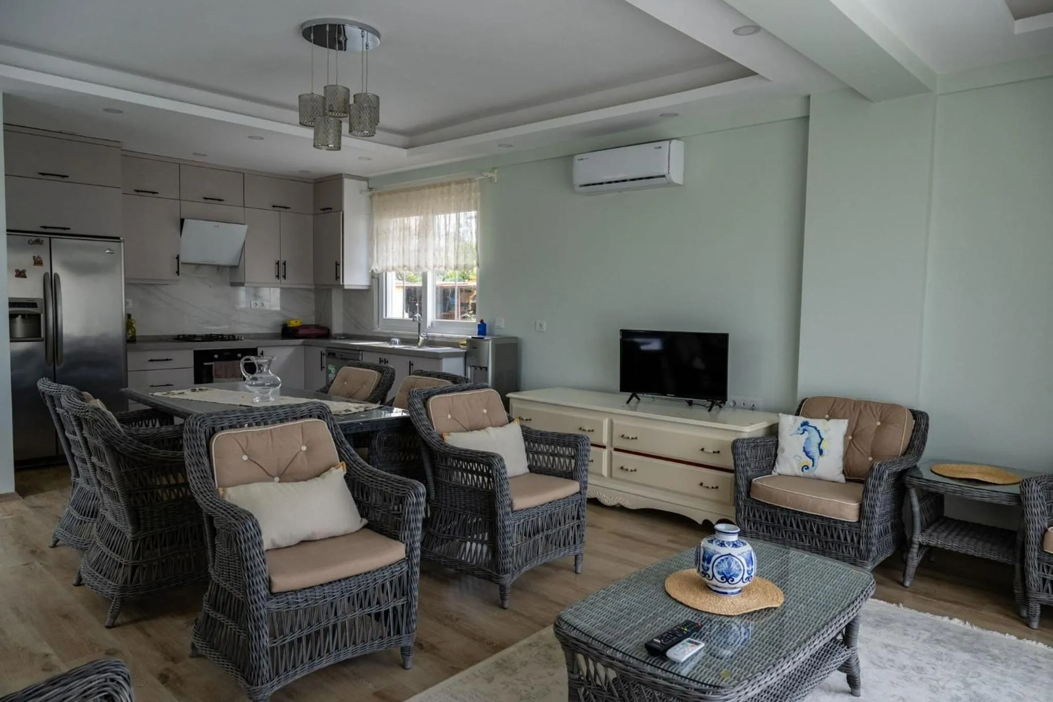 Amore Hotel Teki̇rova