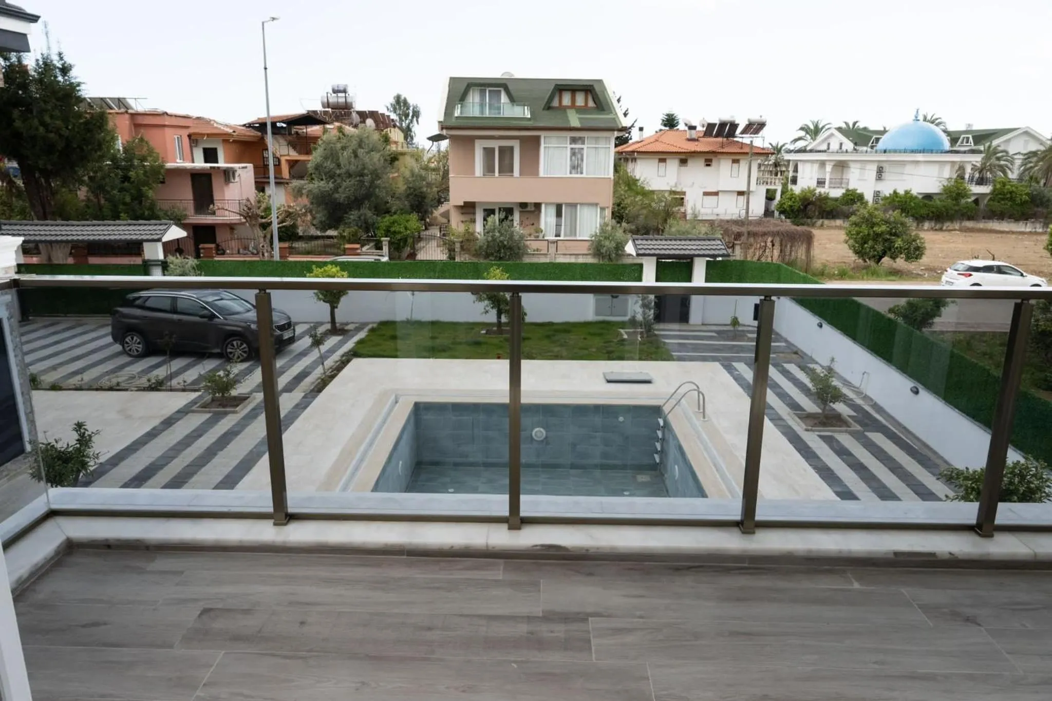 Amore Hotel Teki̇rova