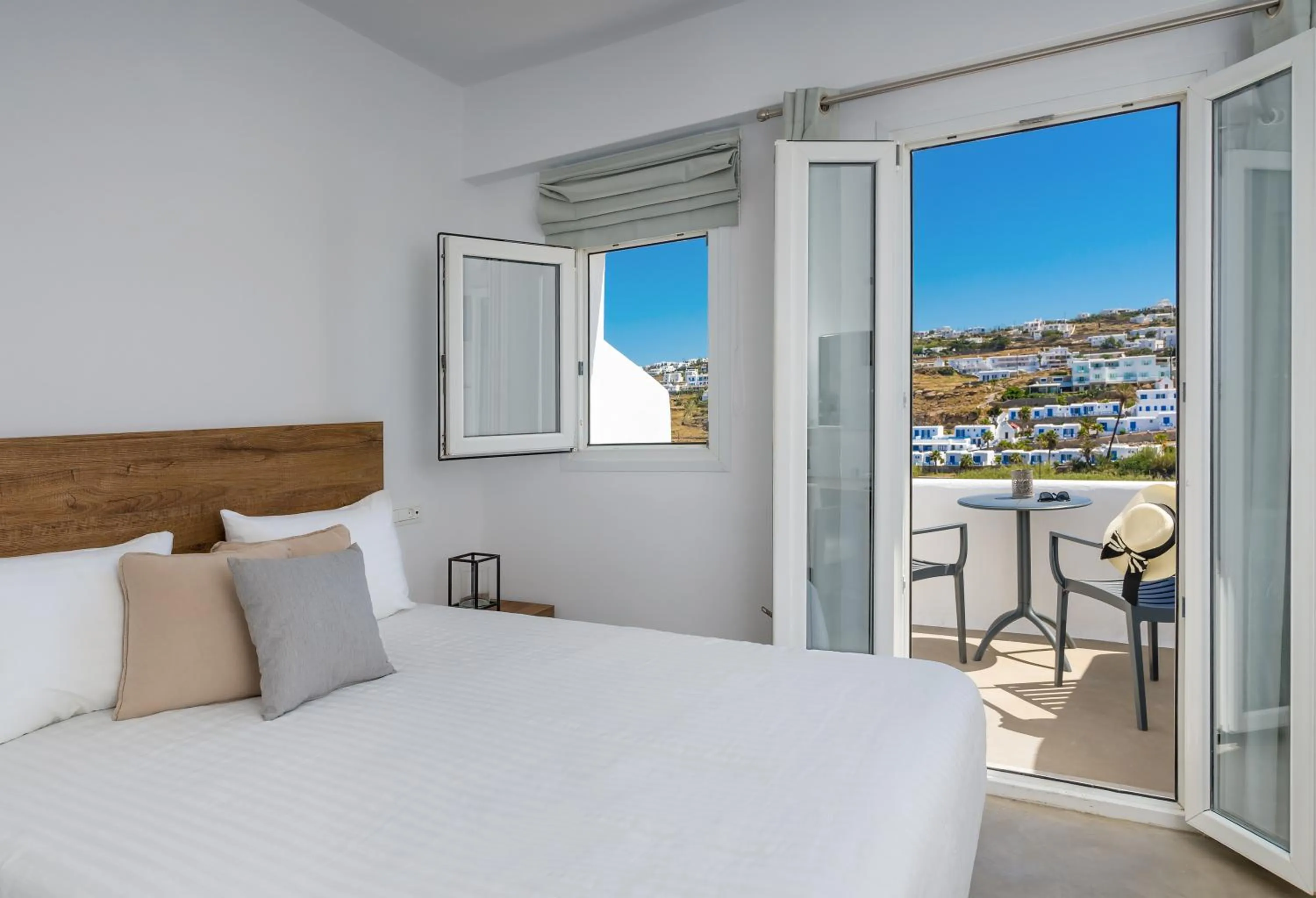View (from property/room), Bed in Cape Mykonos