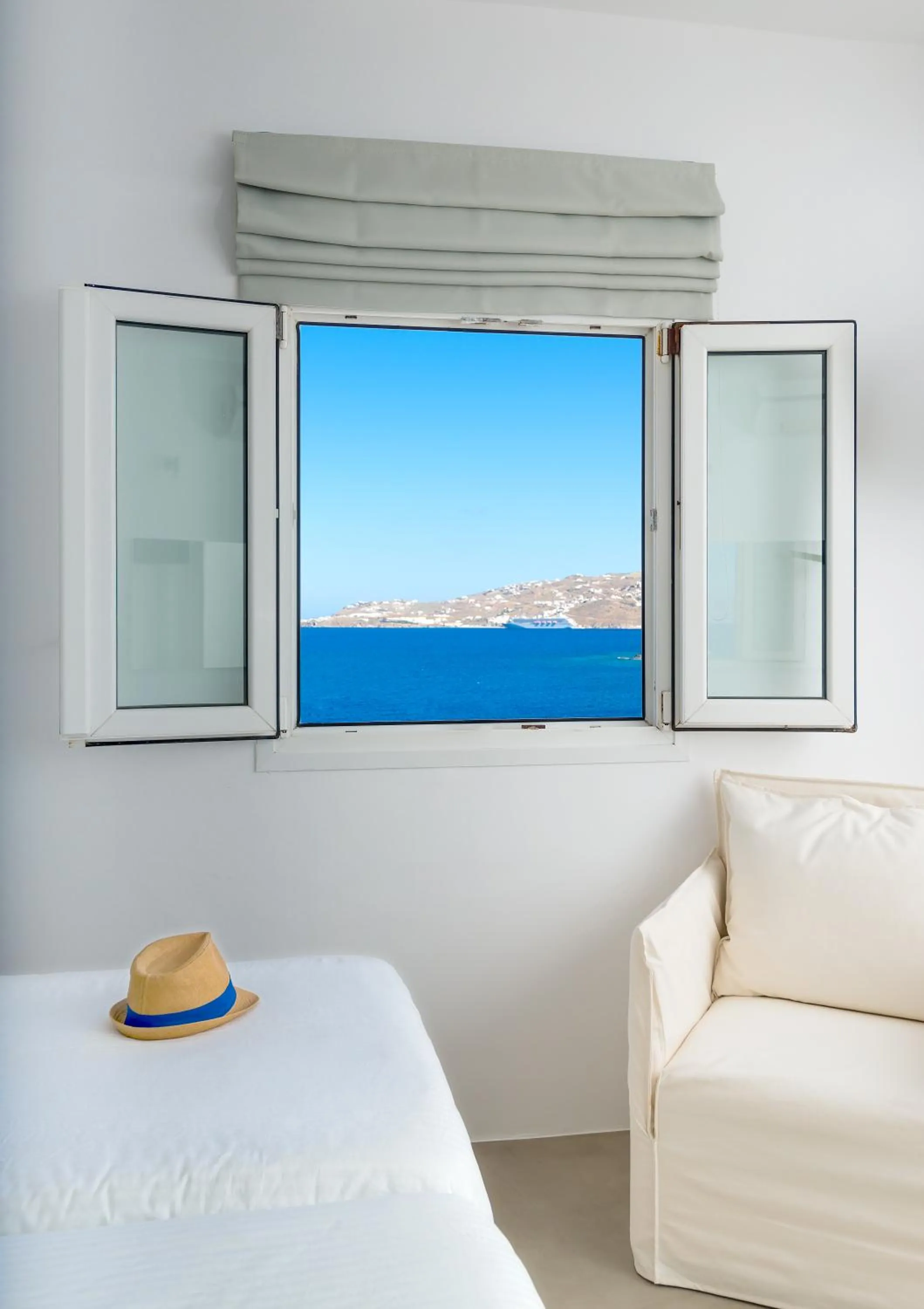 Natural landscape, Bed in Cape Mykonos