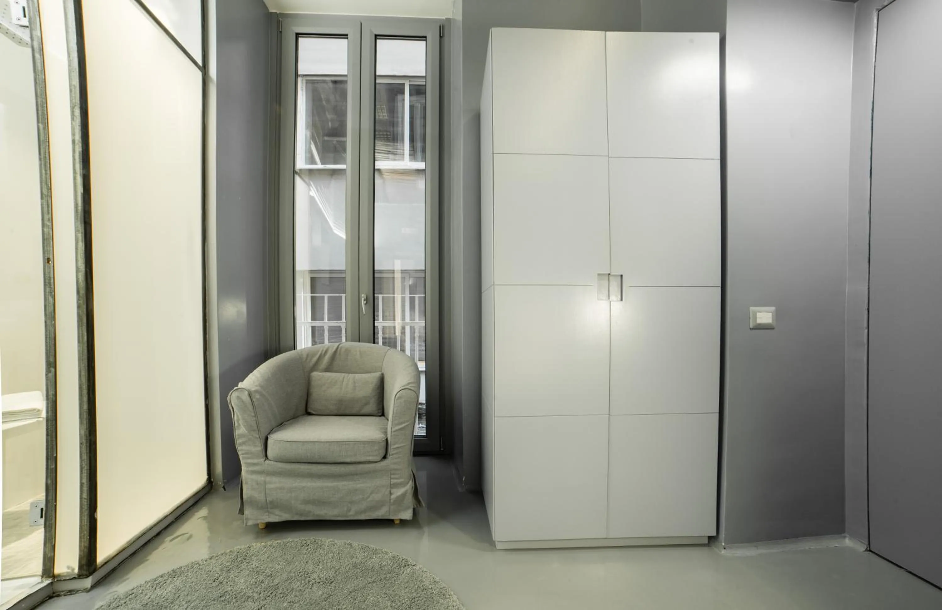 Quiet street view in Chiaia 197 Deluxe Residence