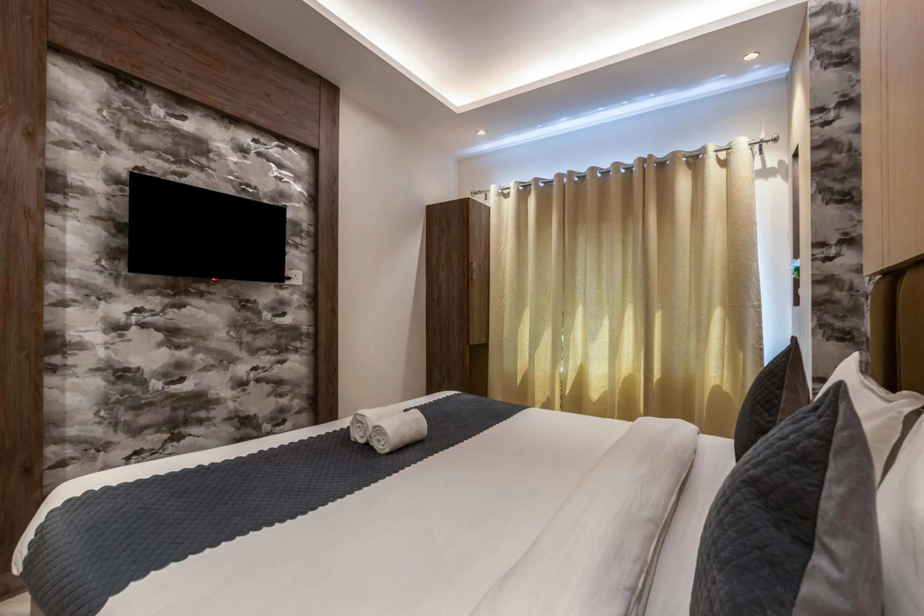 Bed in Hotel Stay House Inn 3 Mints walk from New Delhi Railway station,5 Mints from Metro