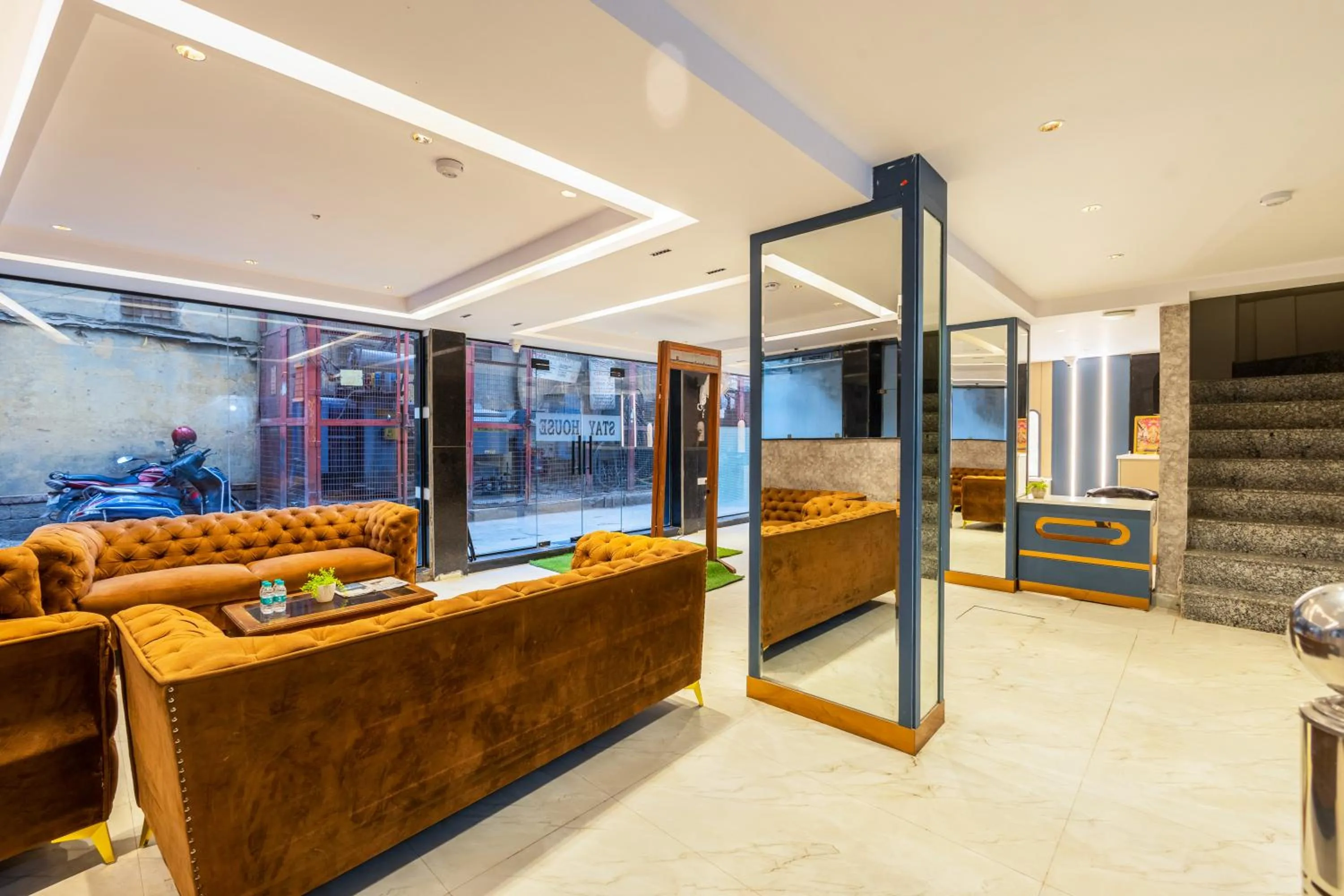 Lobby or reception in Hotel Stay House Inn 3 Mints walk from New Delhi Railway station,5 Mints from Metro