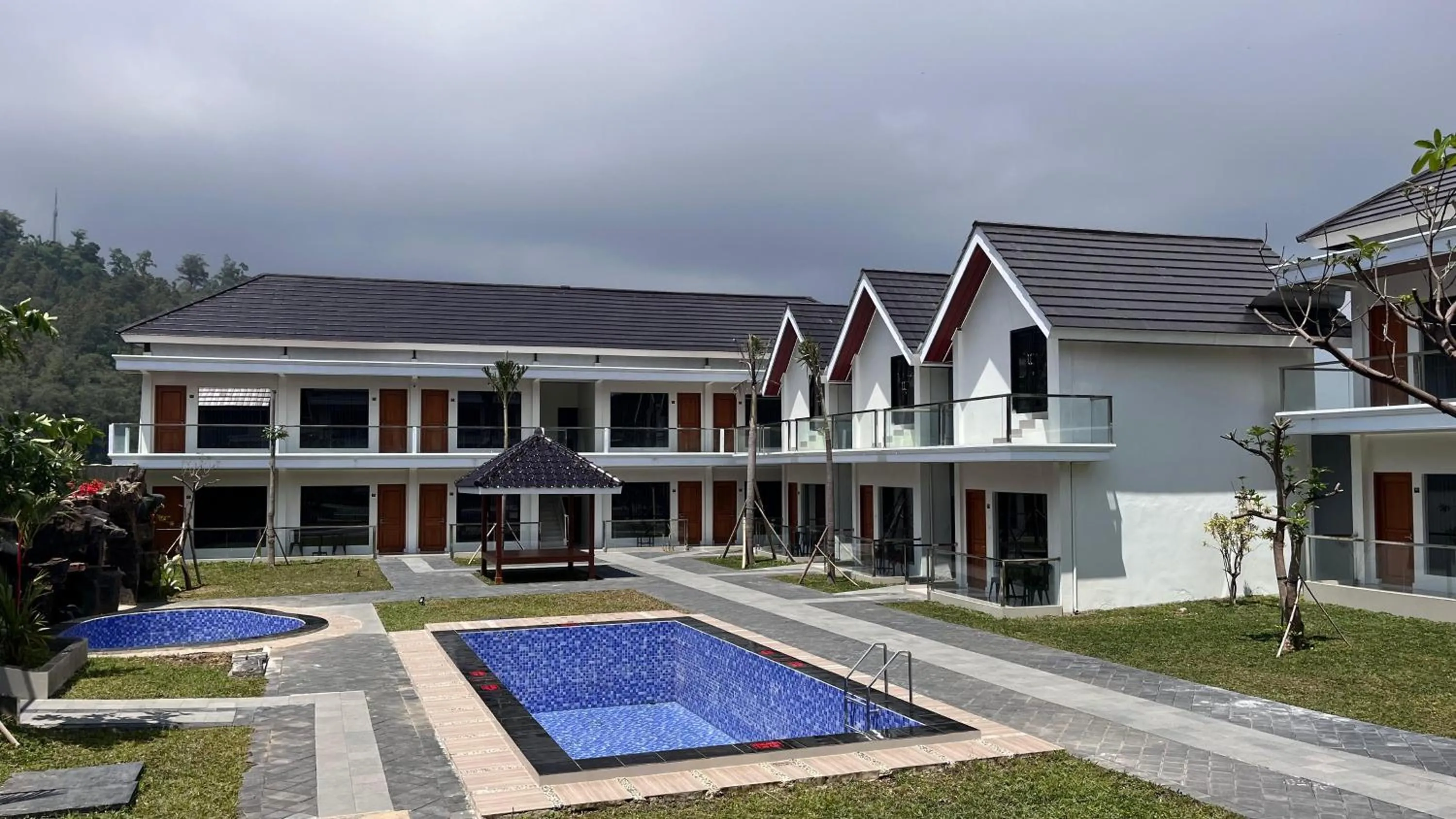 Grand Wijaya Hotel dan Villa Sarangan