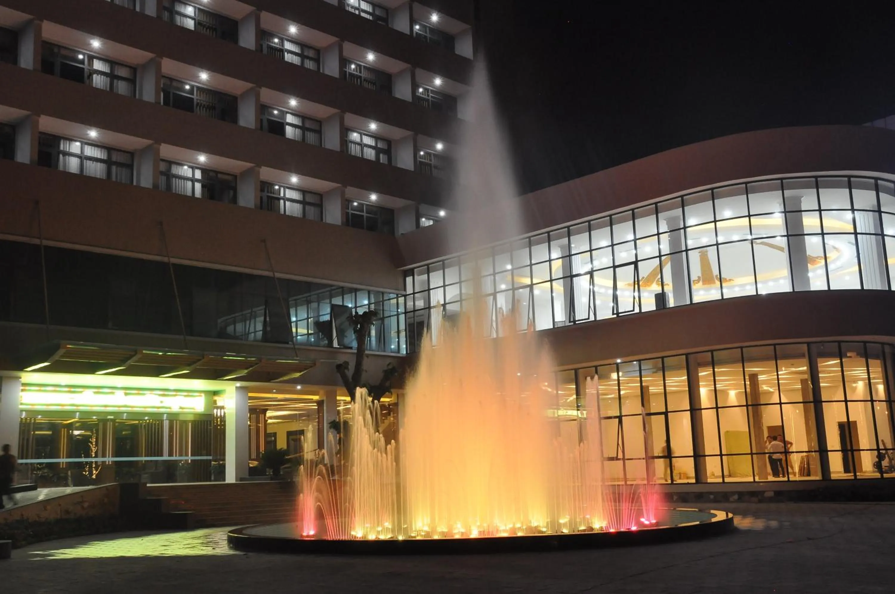 Property building in Phuong Hoang Hotel