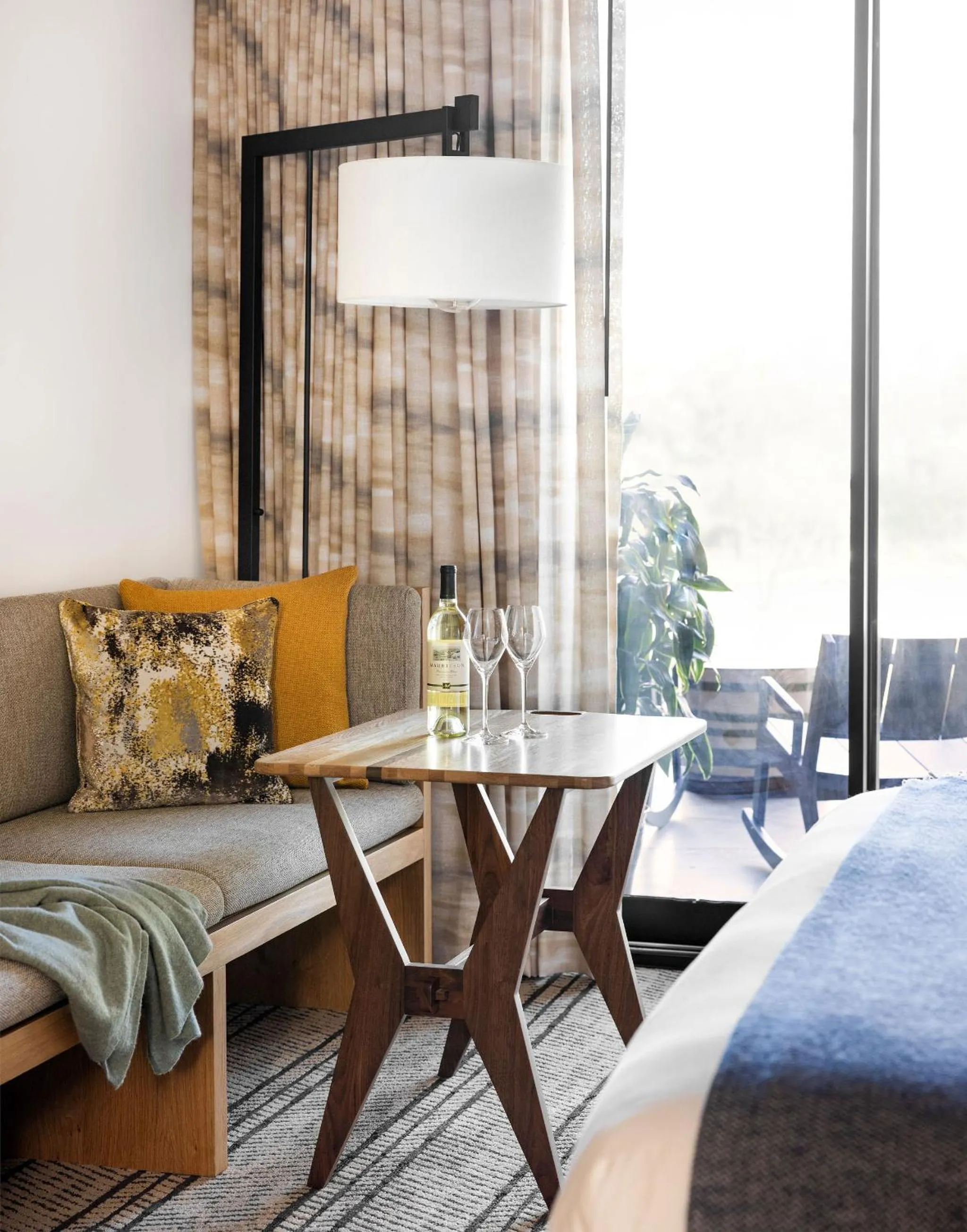 Seating area, Bed in Appellation Healdsburg