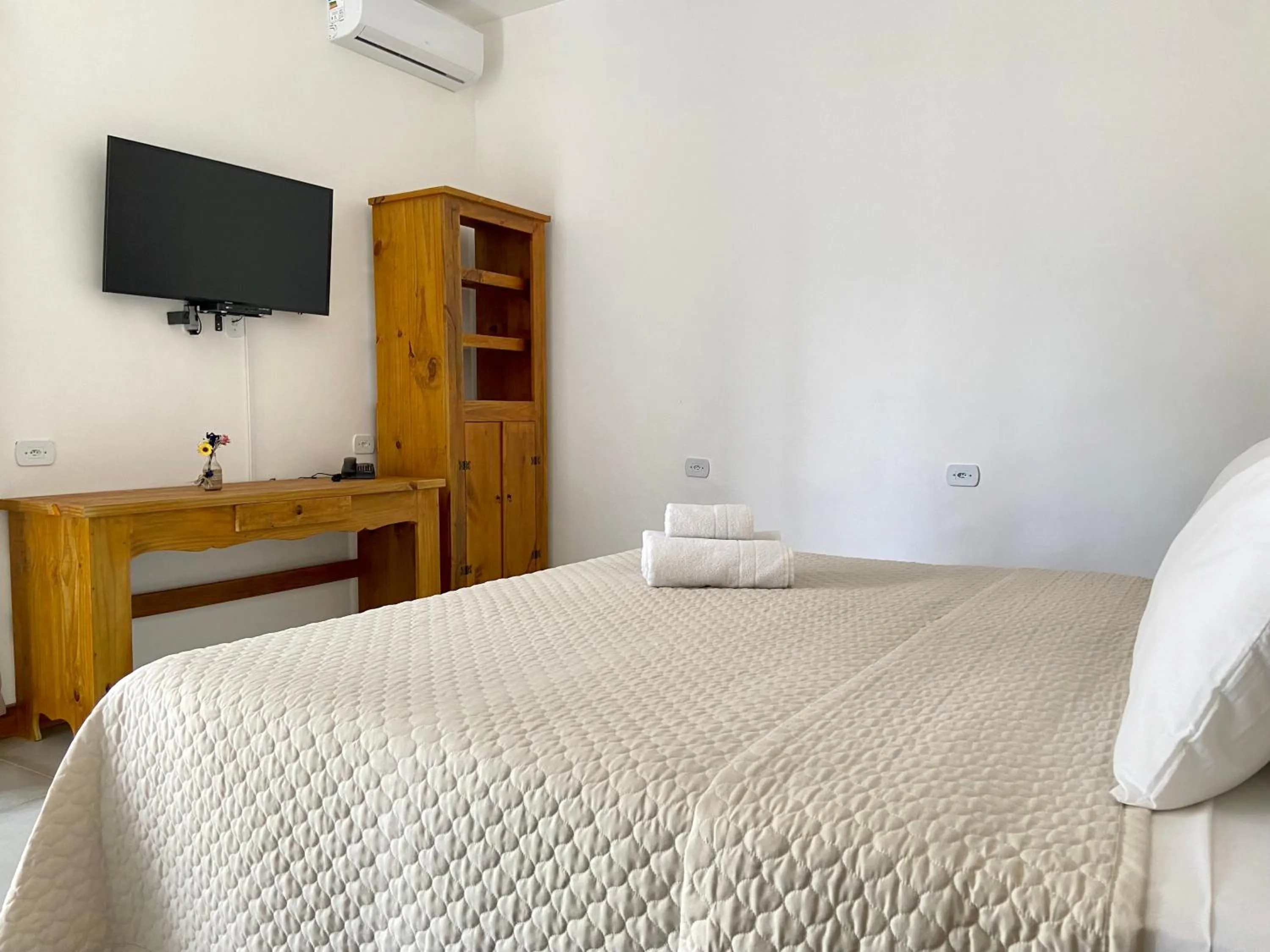 Bedroom, Bed in Porto Grande Hotel & Convention