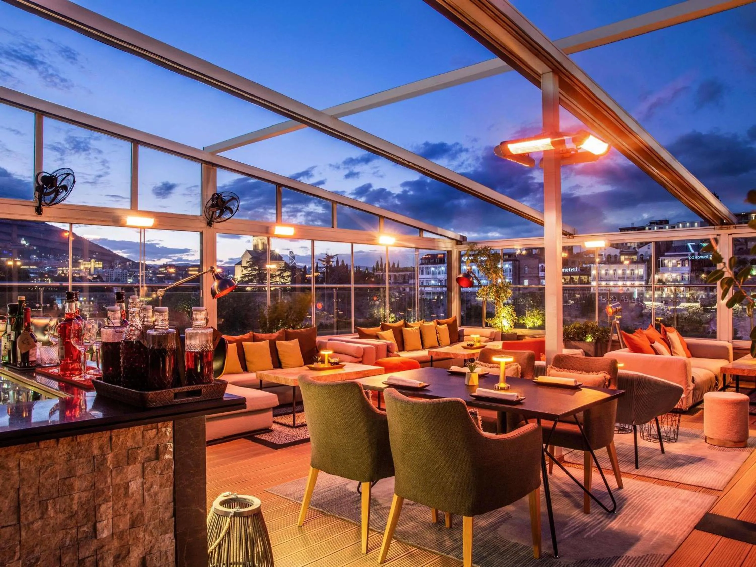 Lounge or bar in Mercure Tbilisi Old Town