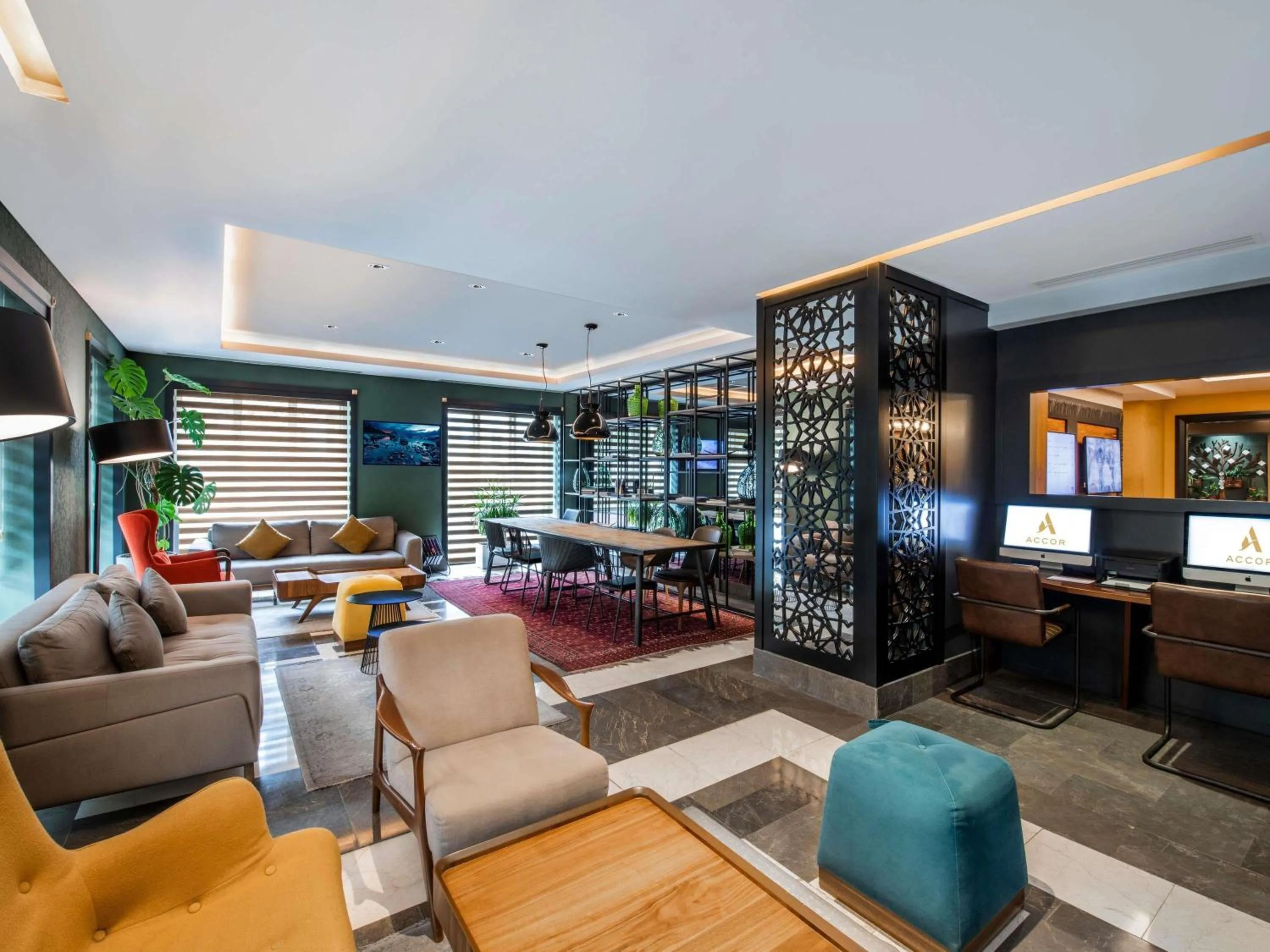 Lounge or bar in Mercure Tbilisi Old Town