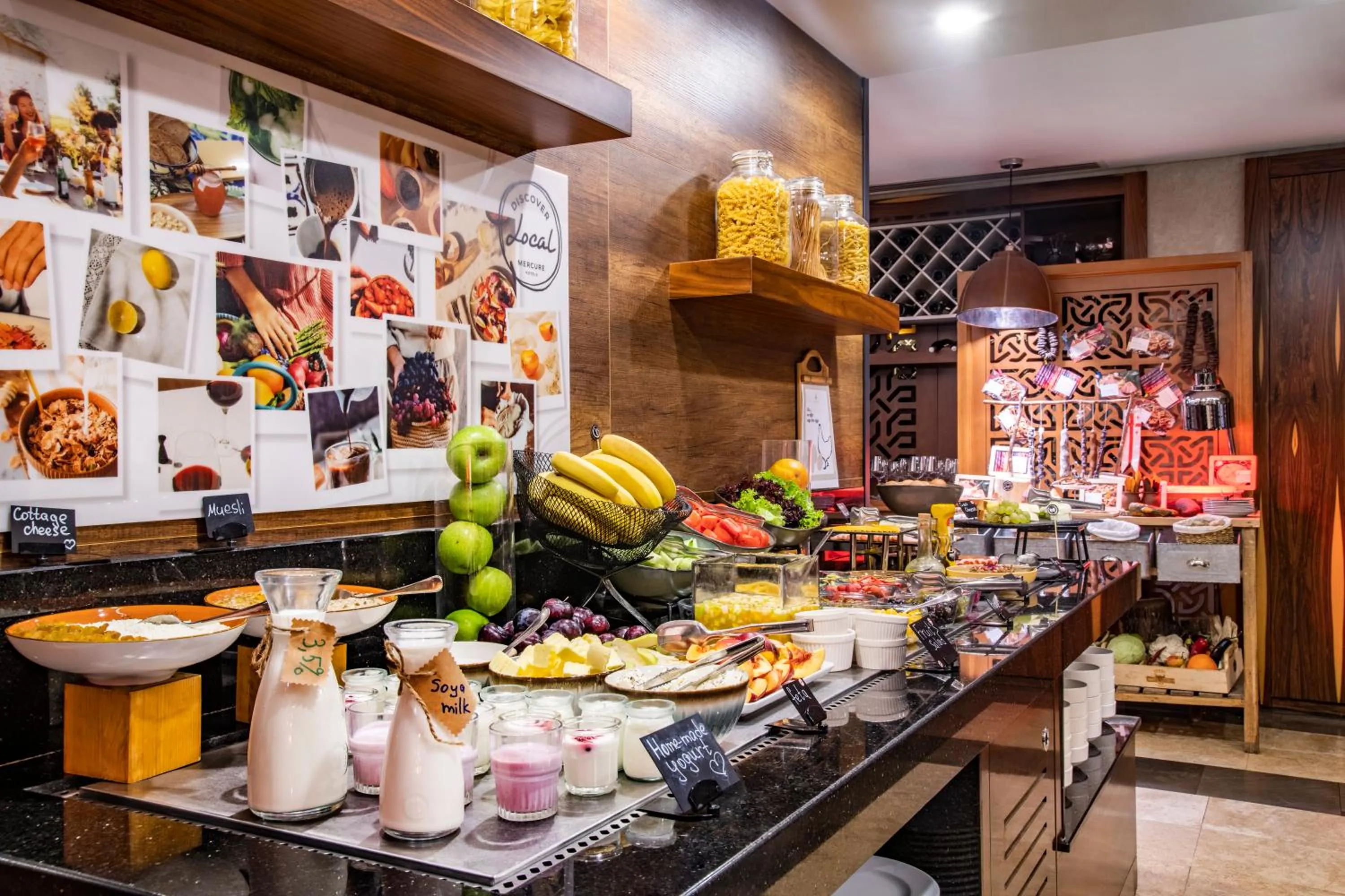 Breakfast in Mercure Tbilisi Old Town