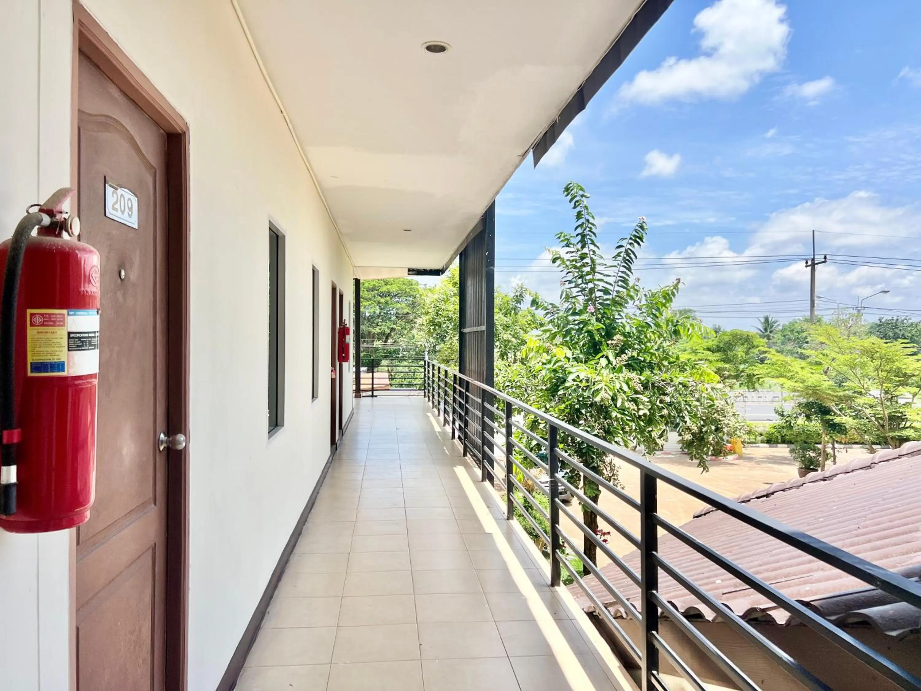 Property building in Rungreang Hotel