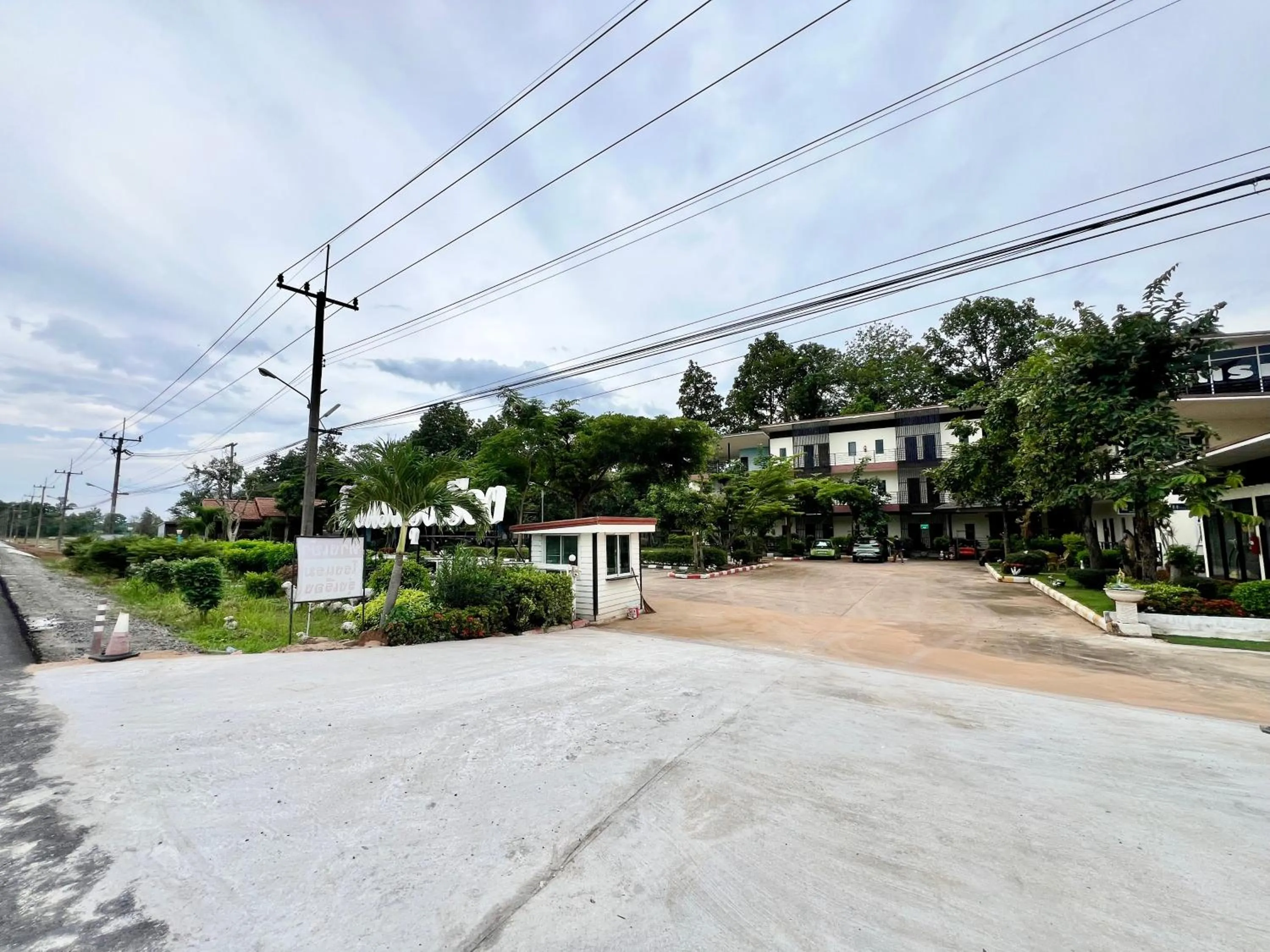 Property building in Rungreang Hotel