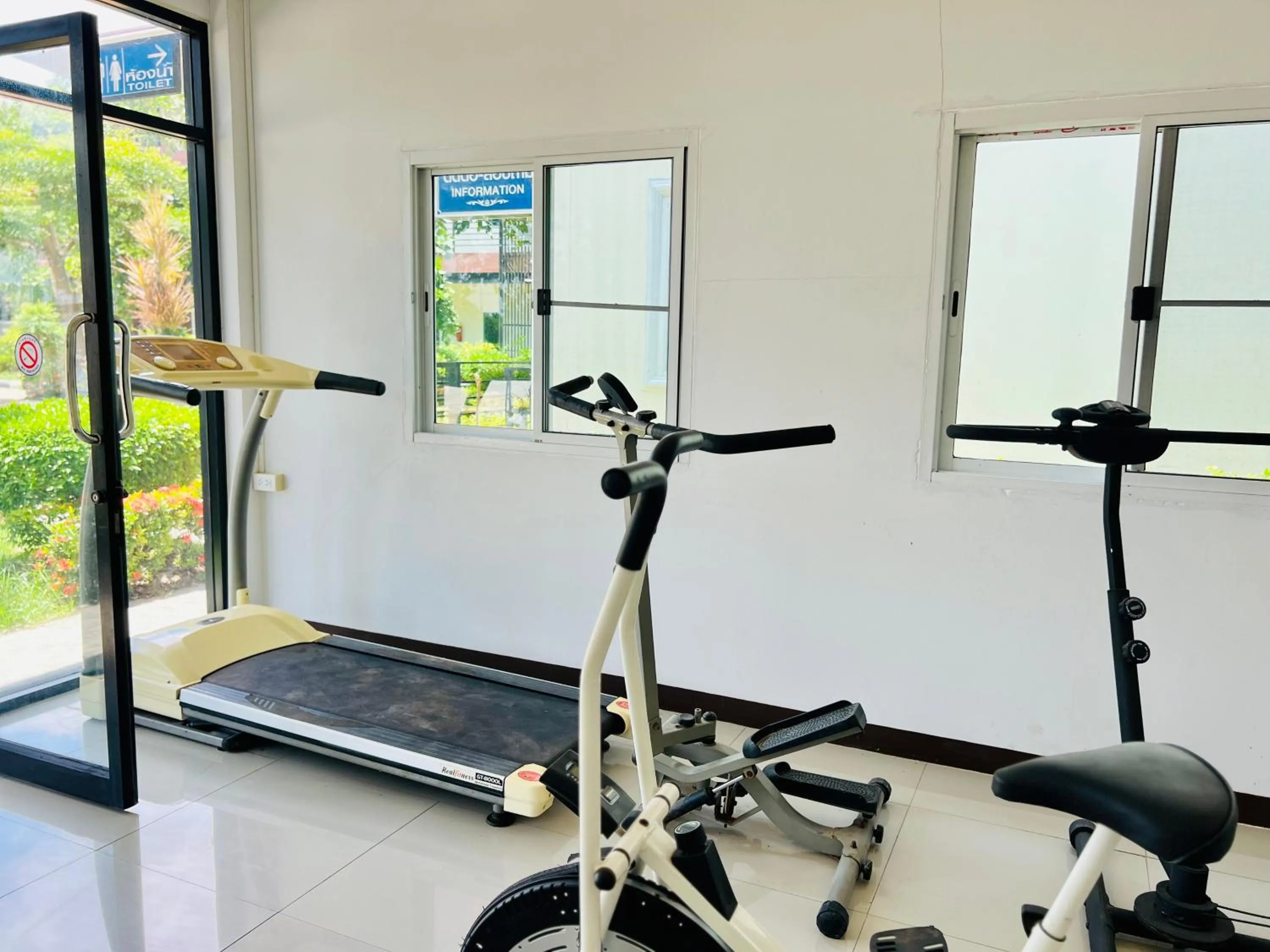 Fitness centre/facilities in Rungreang Hotel