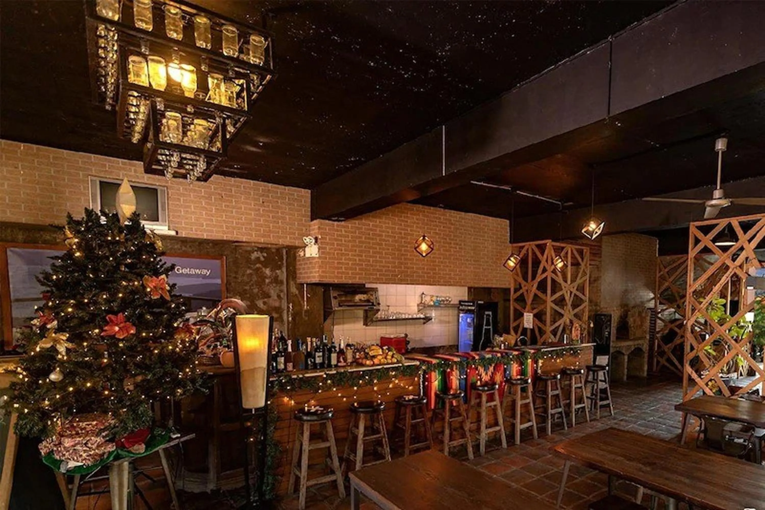 Restaurant/places to eat in Casa Alegria Bed and Breakfast Antipolo