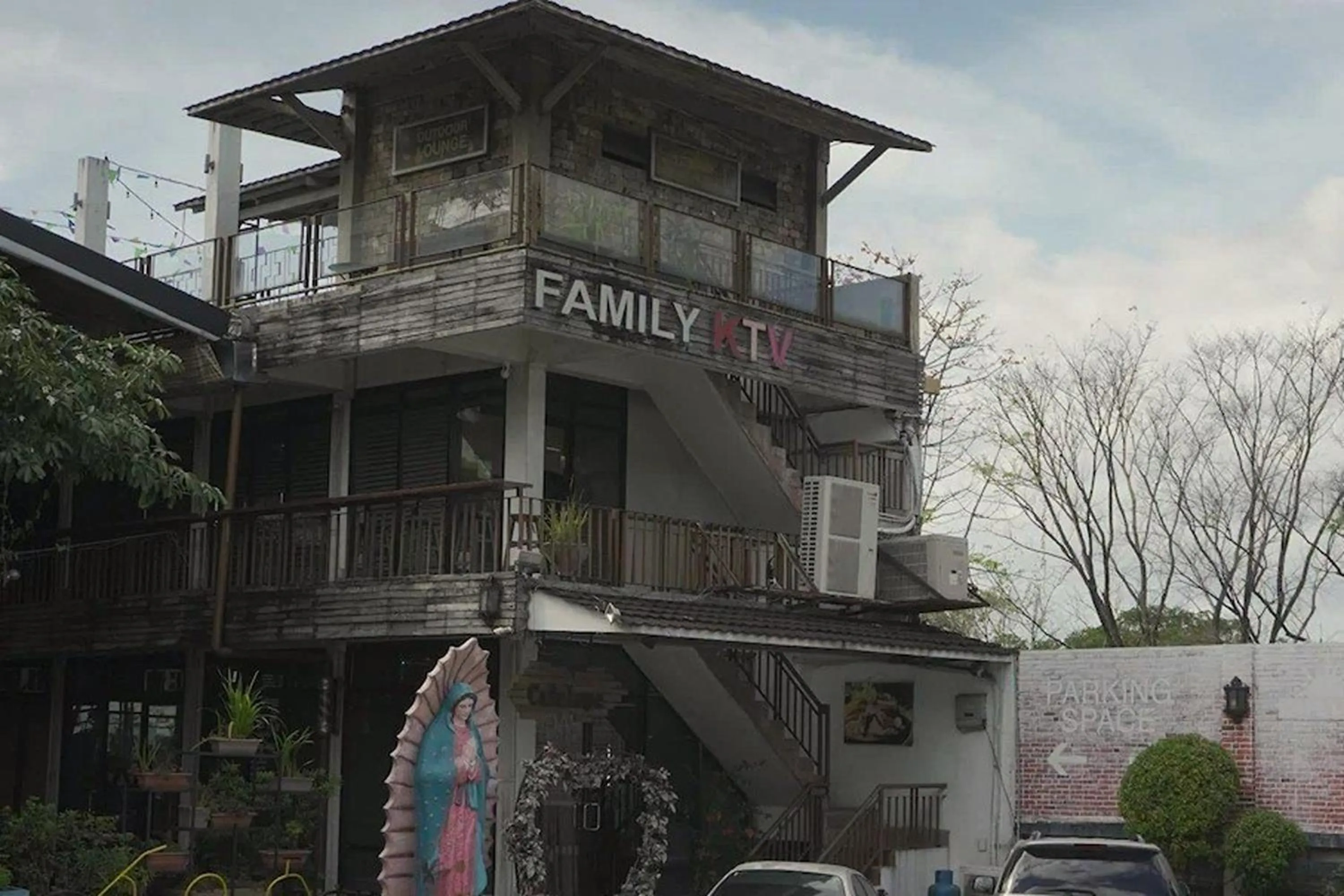 Property building in Casa Alegria Bed and Breakfast Antipolo