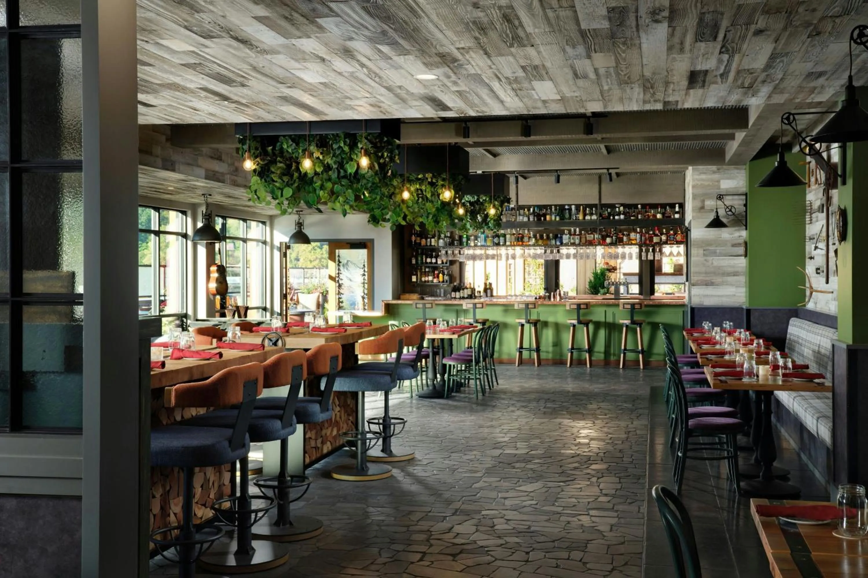 Lounge or bar in The SOMM Hotel & Spa, Autograph Collection