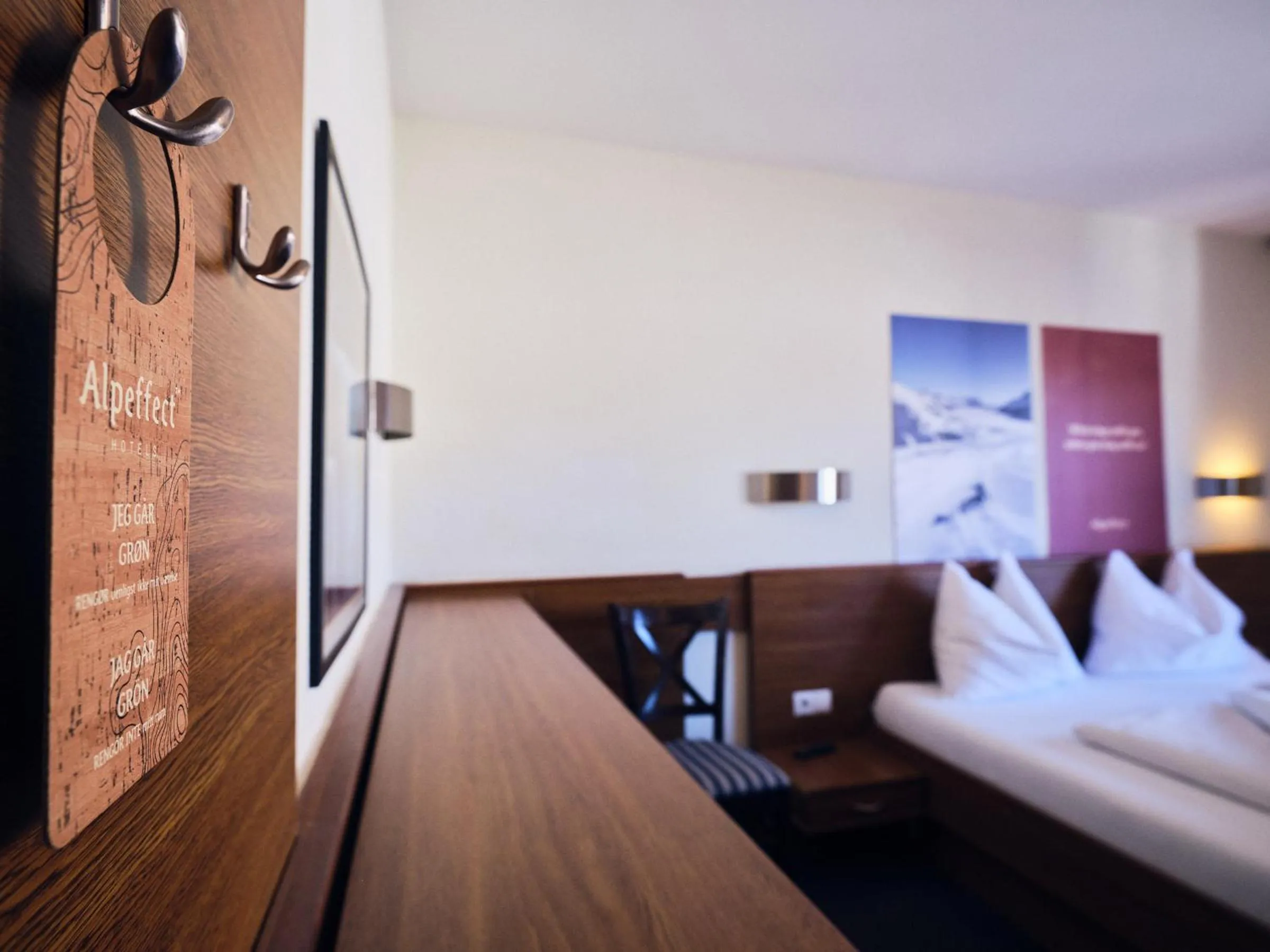 Bedroom, Bed in Hotel Pinzgauerhof by Alpeffect Hotels