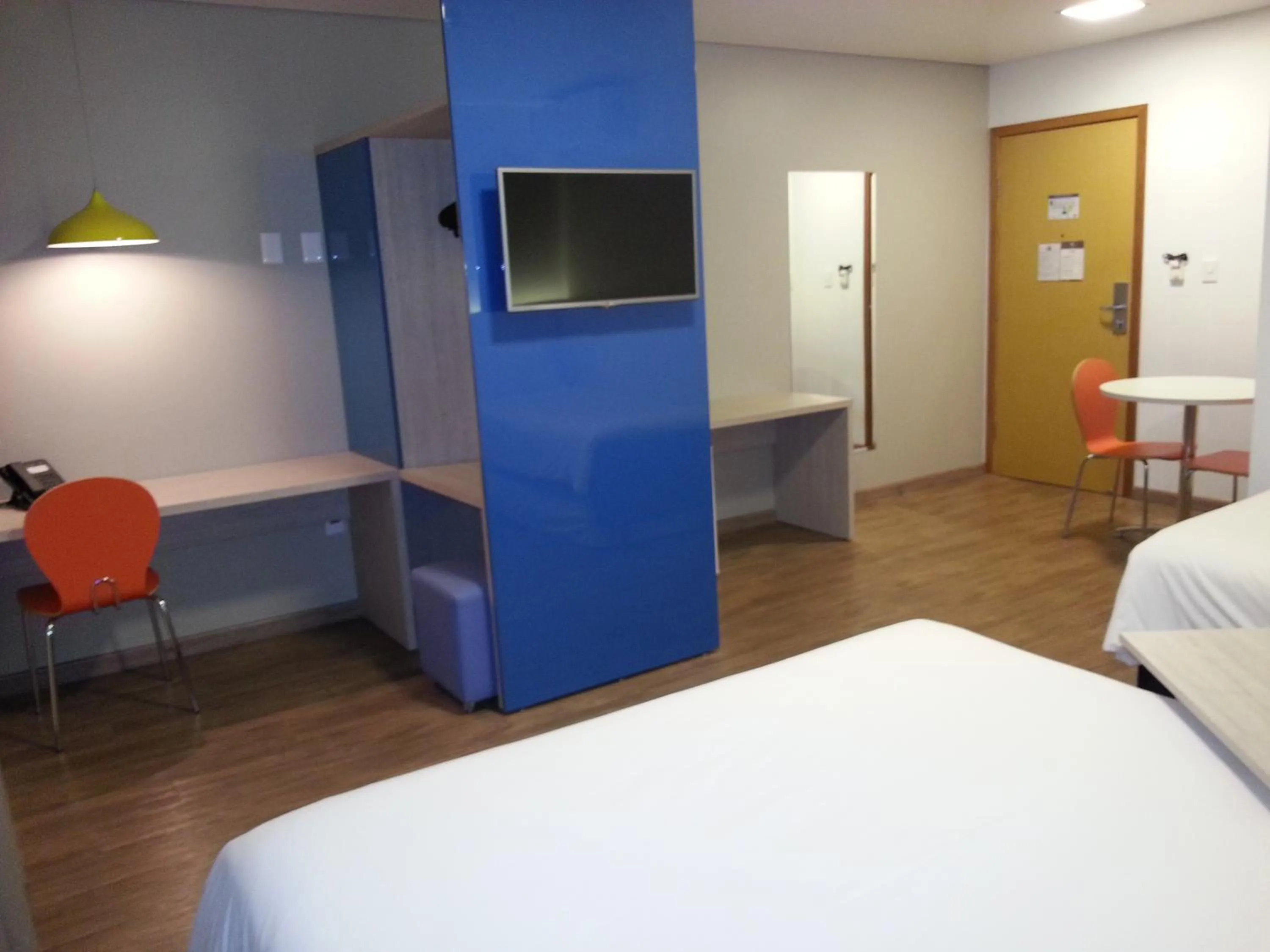 Decorative detail, Bed in Hotel Caiuá Lago Umuarama