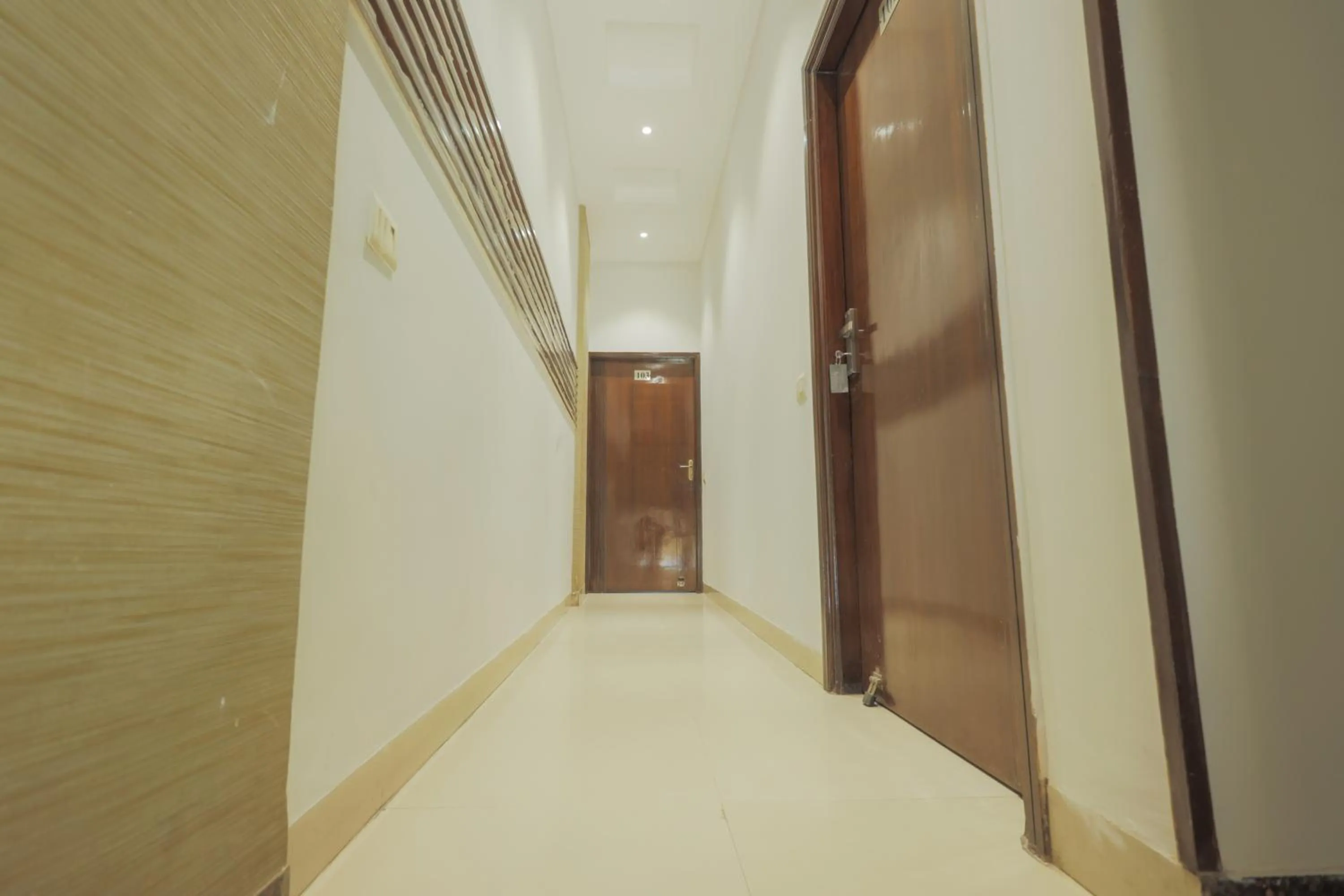 Lobby or reception in Hotel Maharani Regency