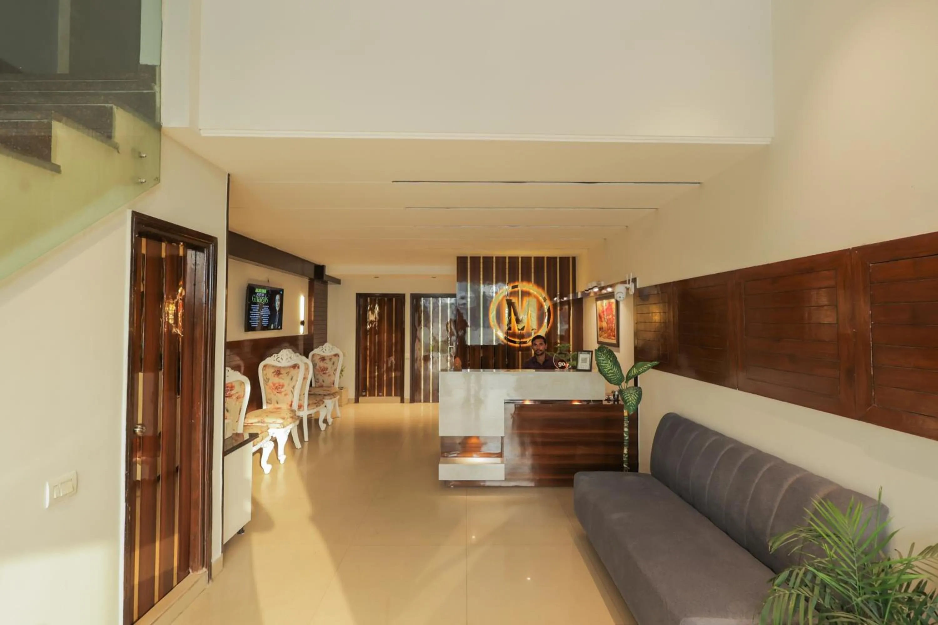 Lobby or reception in Hotel Maharani Regency
