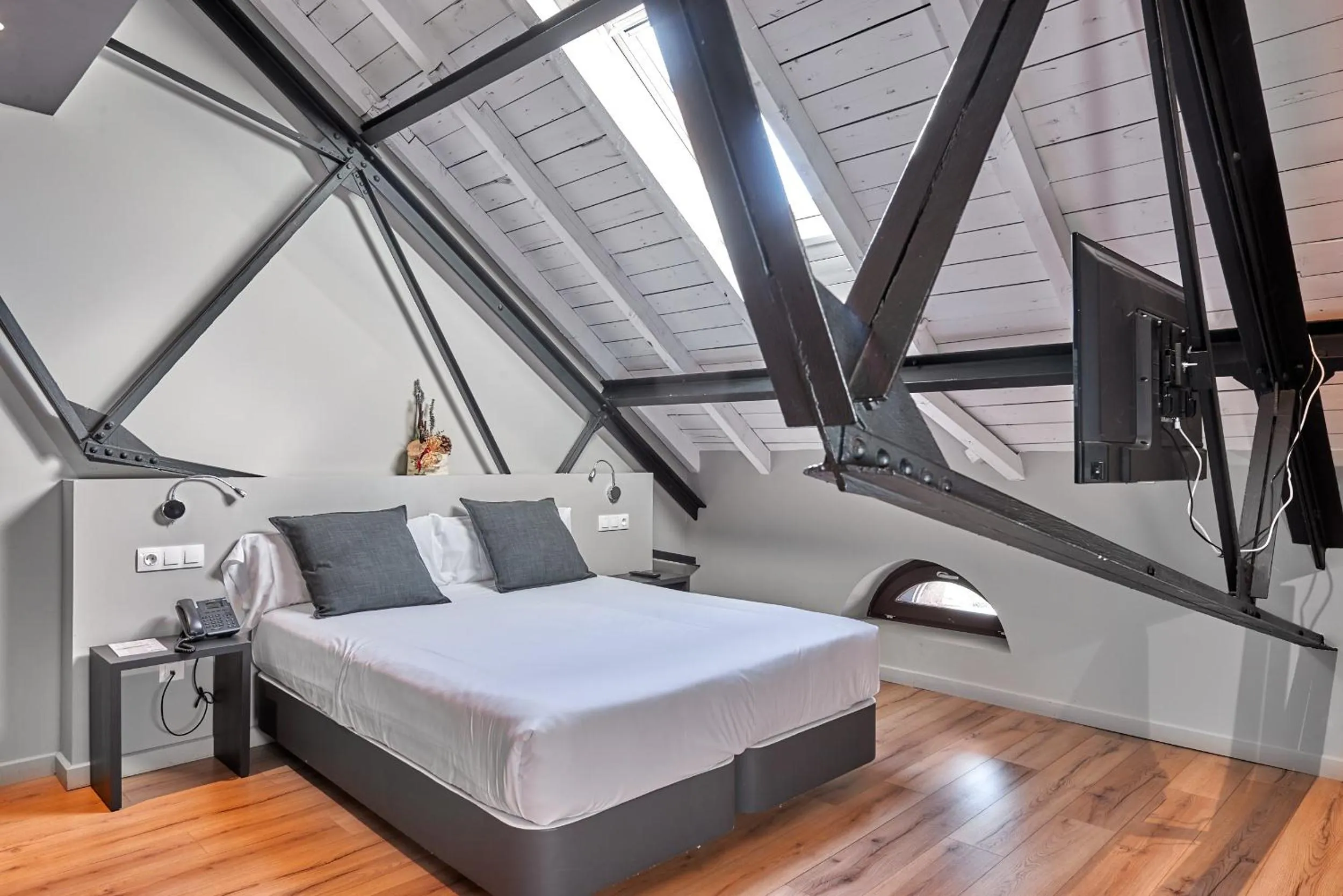 Bed in Hotel Parada Puigcerda