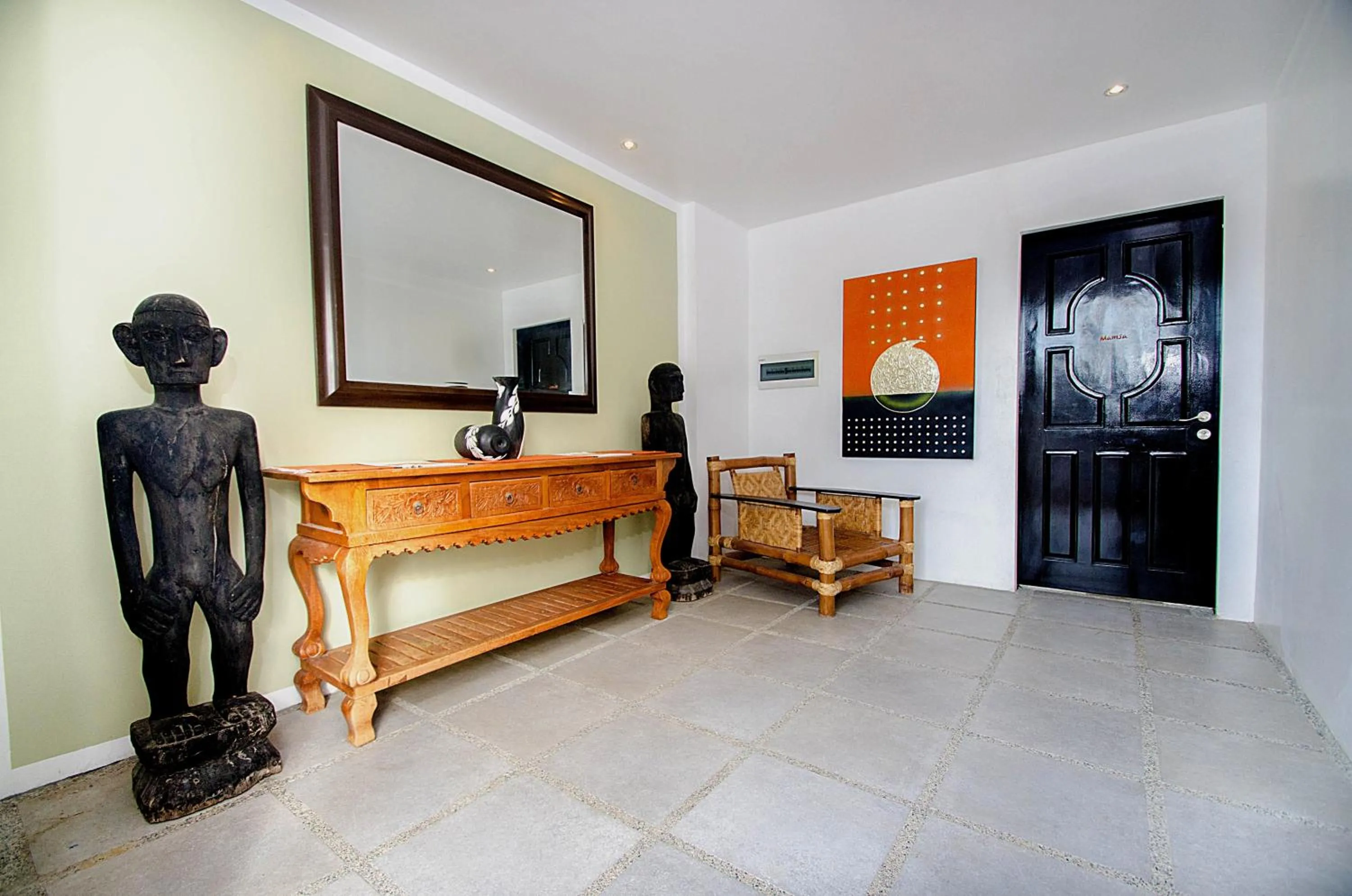 Decorative detail in Calypso Beach and Dive Resort