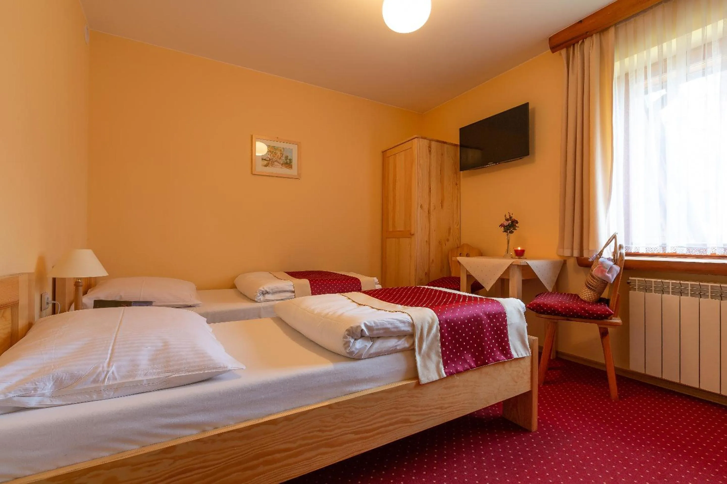 Photo of the whole room, Bed in Willa Świdrówka