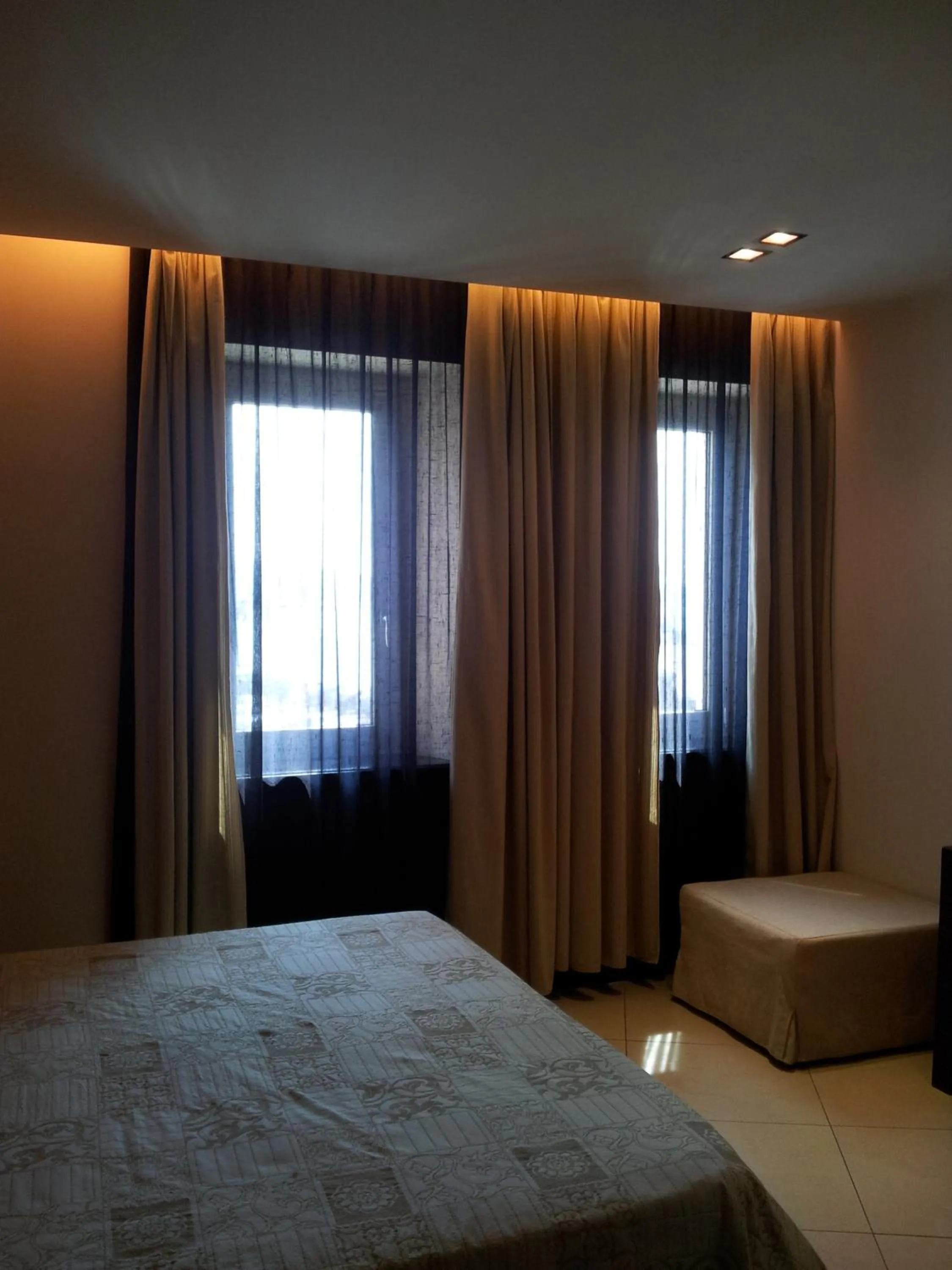 Bed in Hotel Excelsior