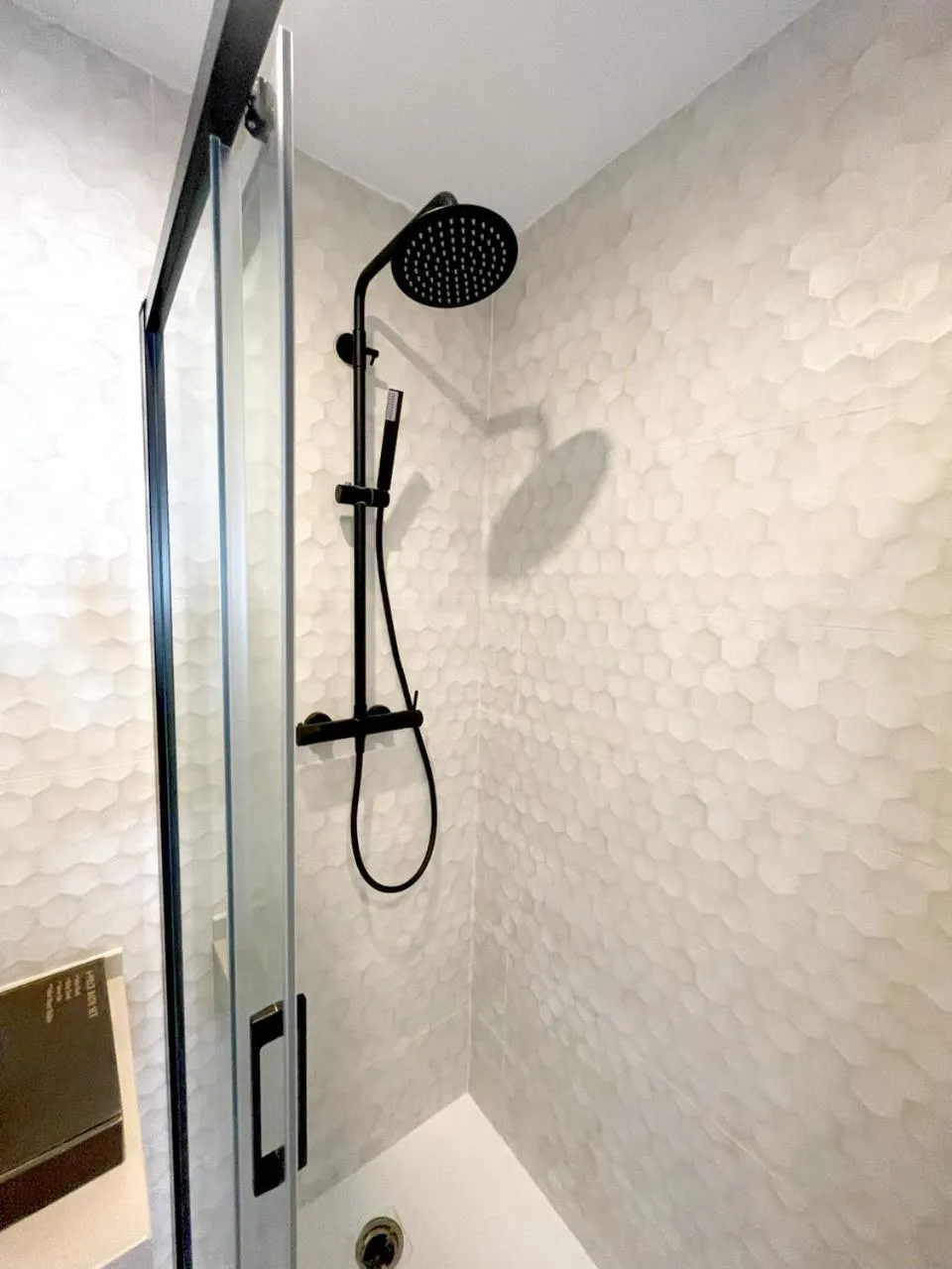 Shower in Hotel Boutique Maram - Adults Only