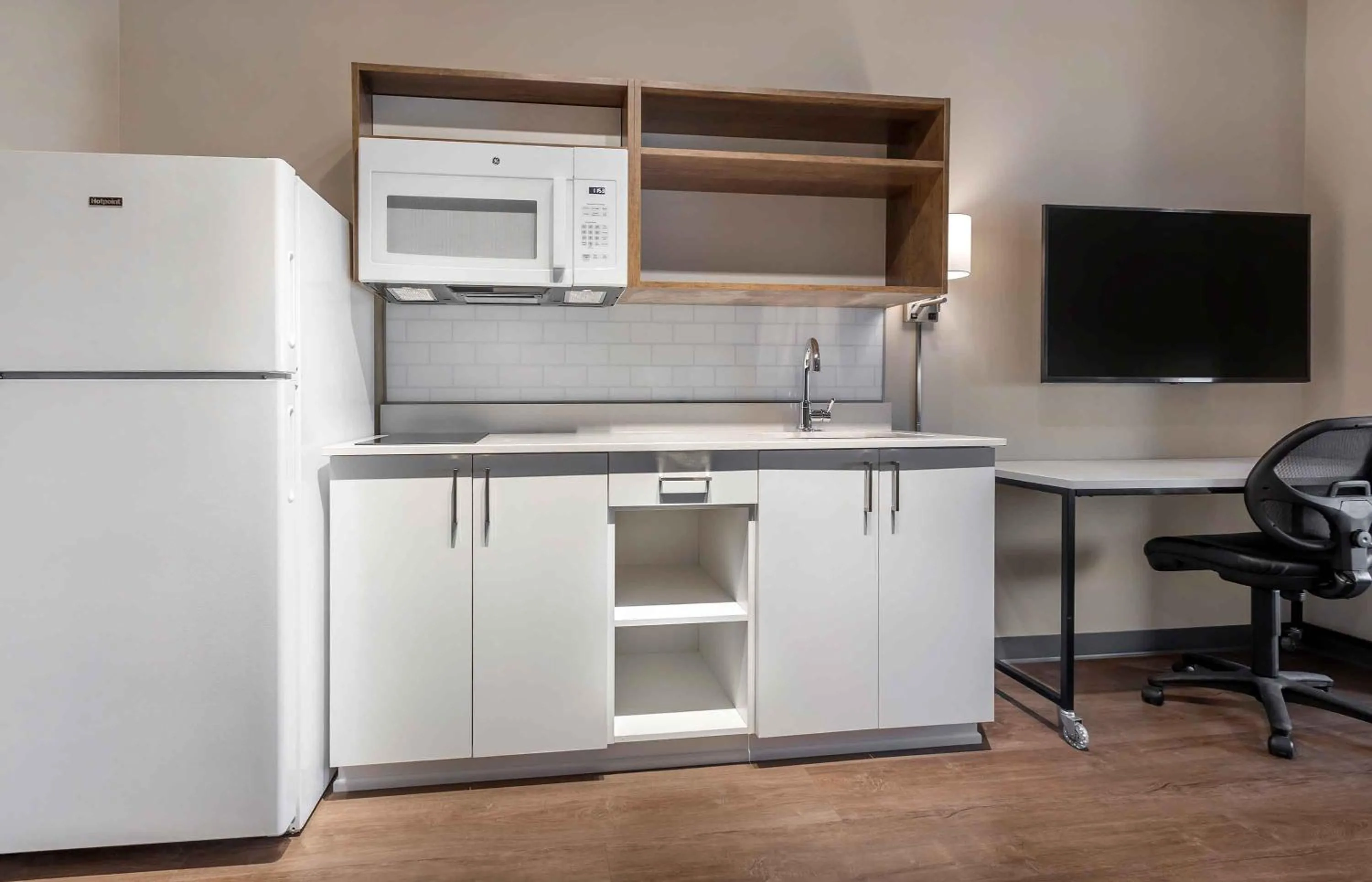 Kitchen or kitchenette in Extended Stay America Premier Suites - Austin - Kyle