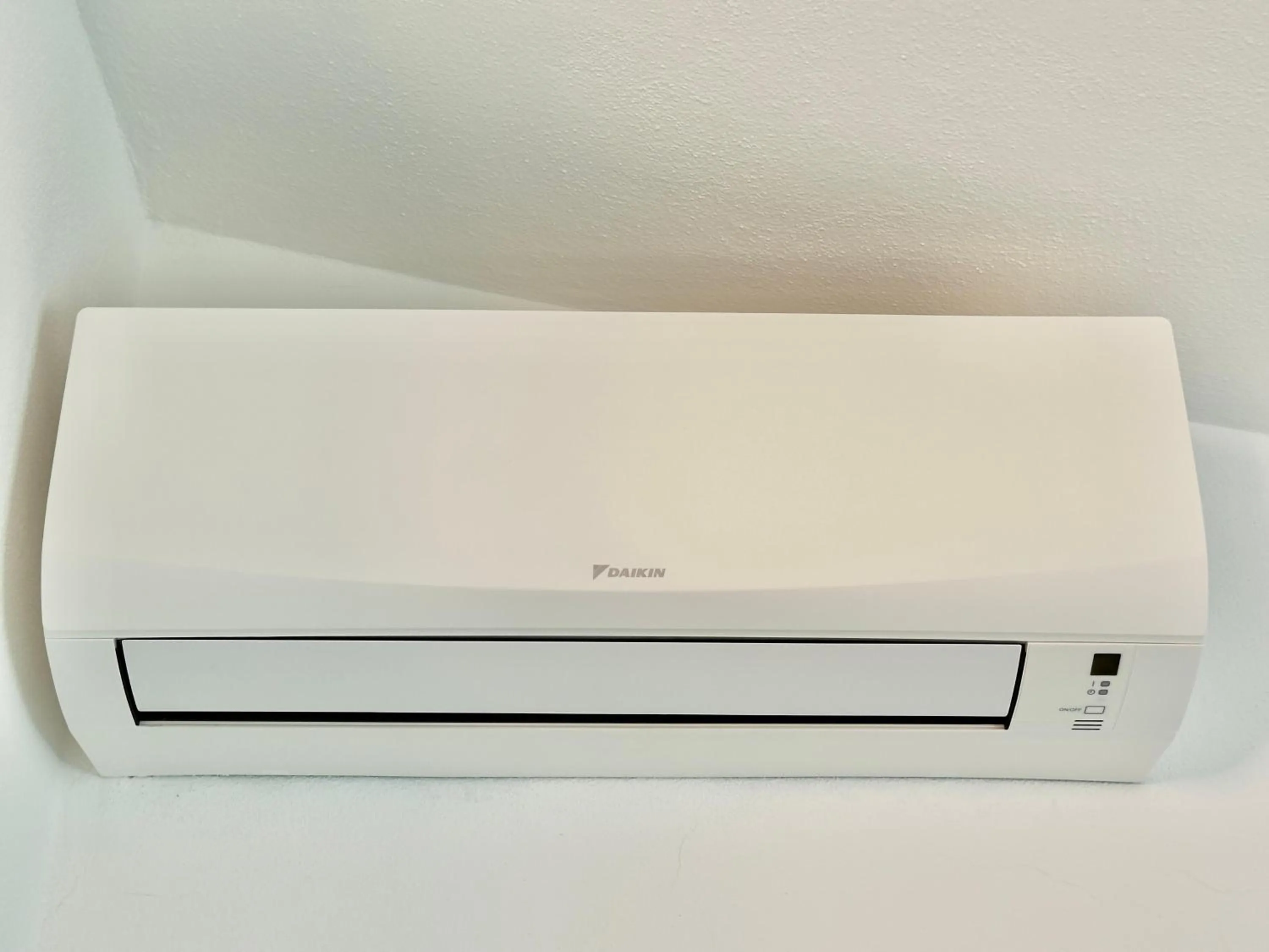 air conditioner in bbolbia - bed and breakfast