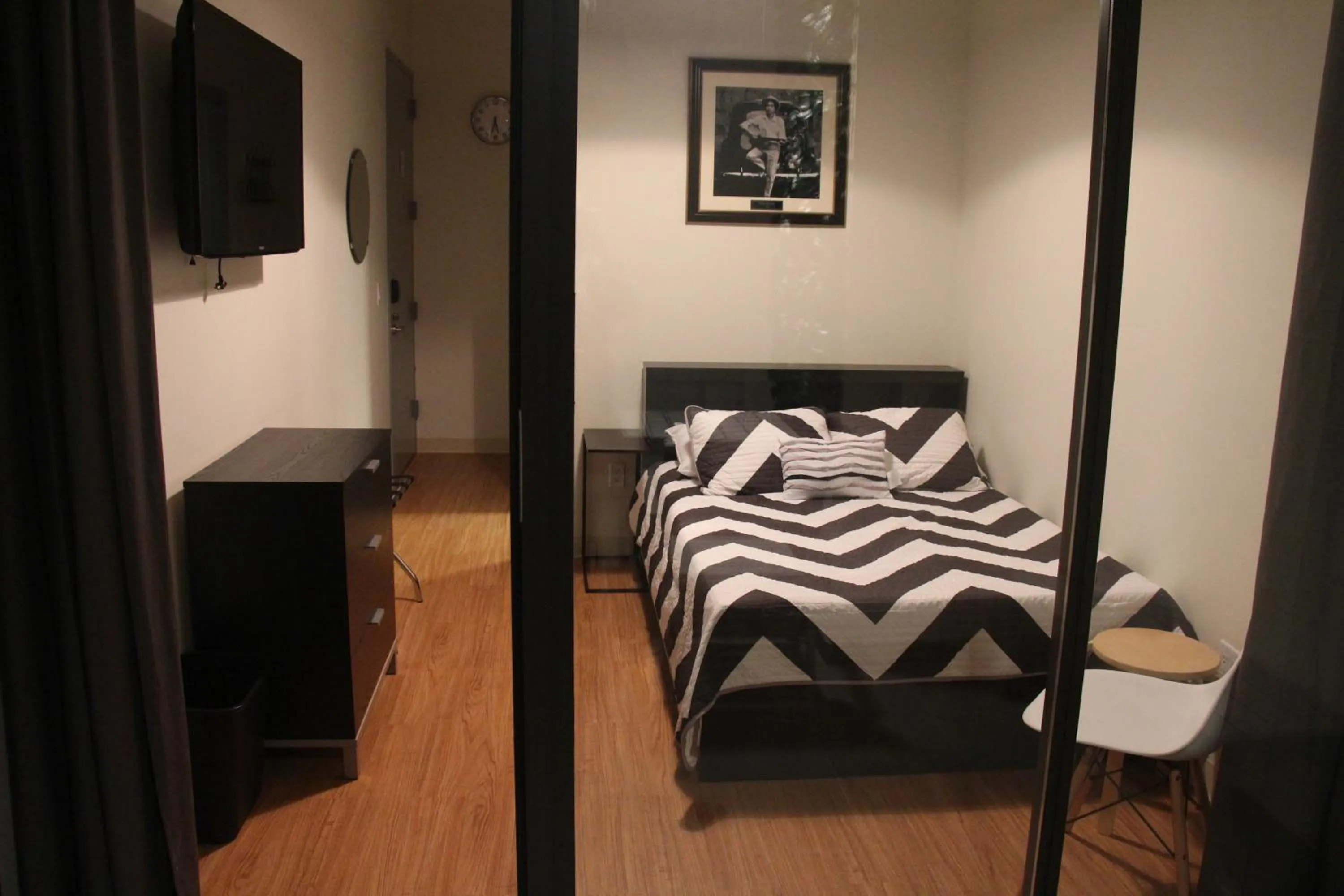 Photo of the whole room in Jazz on Columbus Circle Hostel