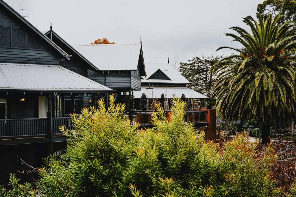 Property building in Hotel Bellinzona Daylesford