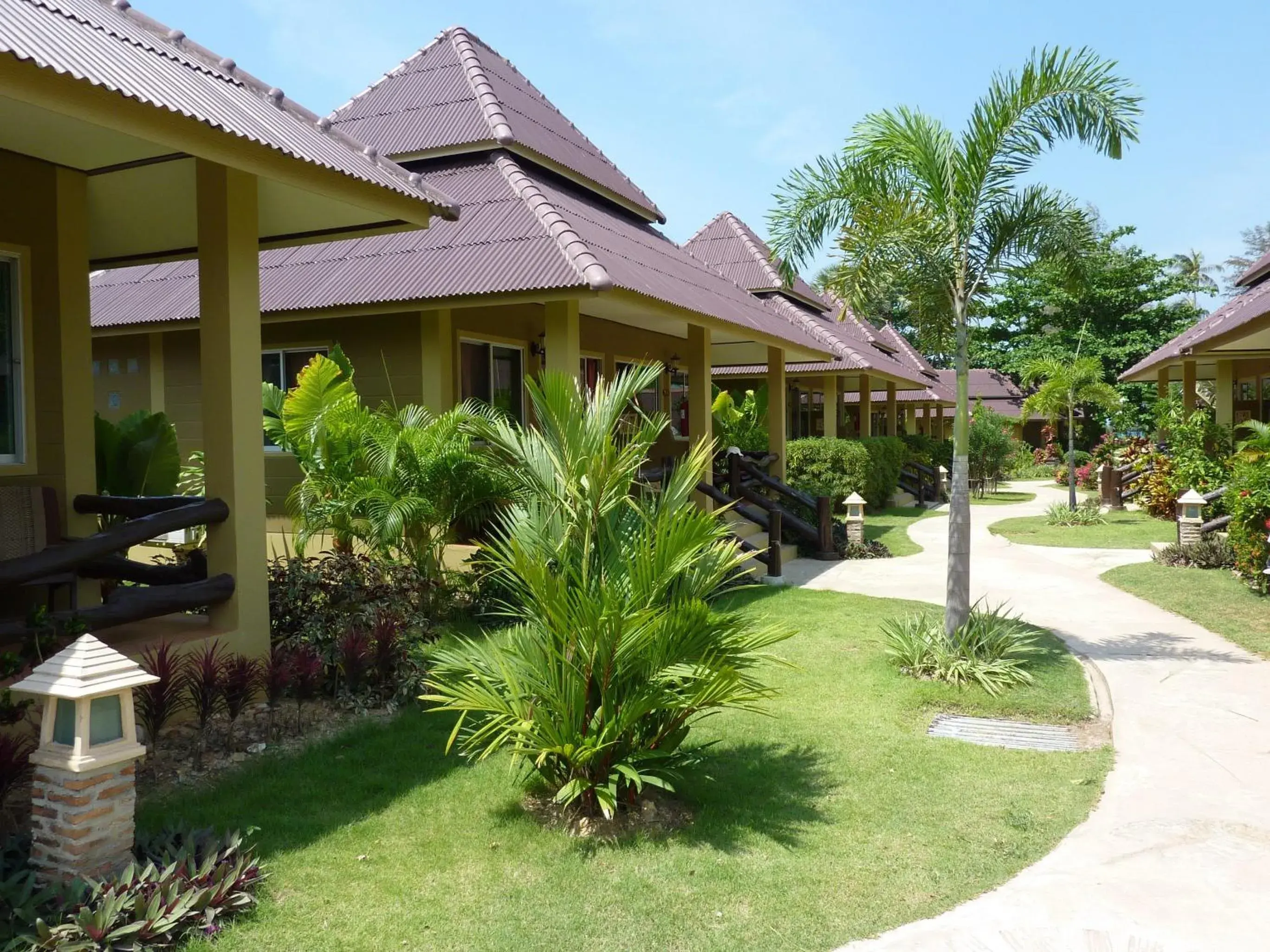 Double Room with Garden View in Lanta Castaway Beach Resort Double Room with Garden View in Lanta Castaway Beach Resort
