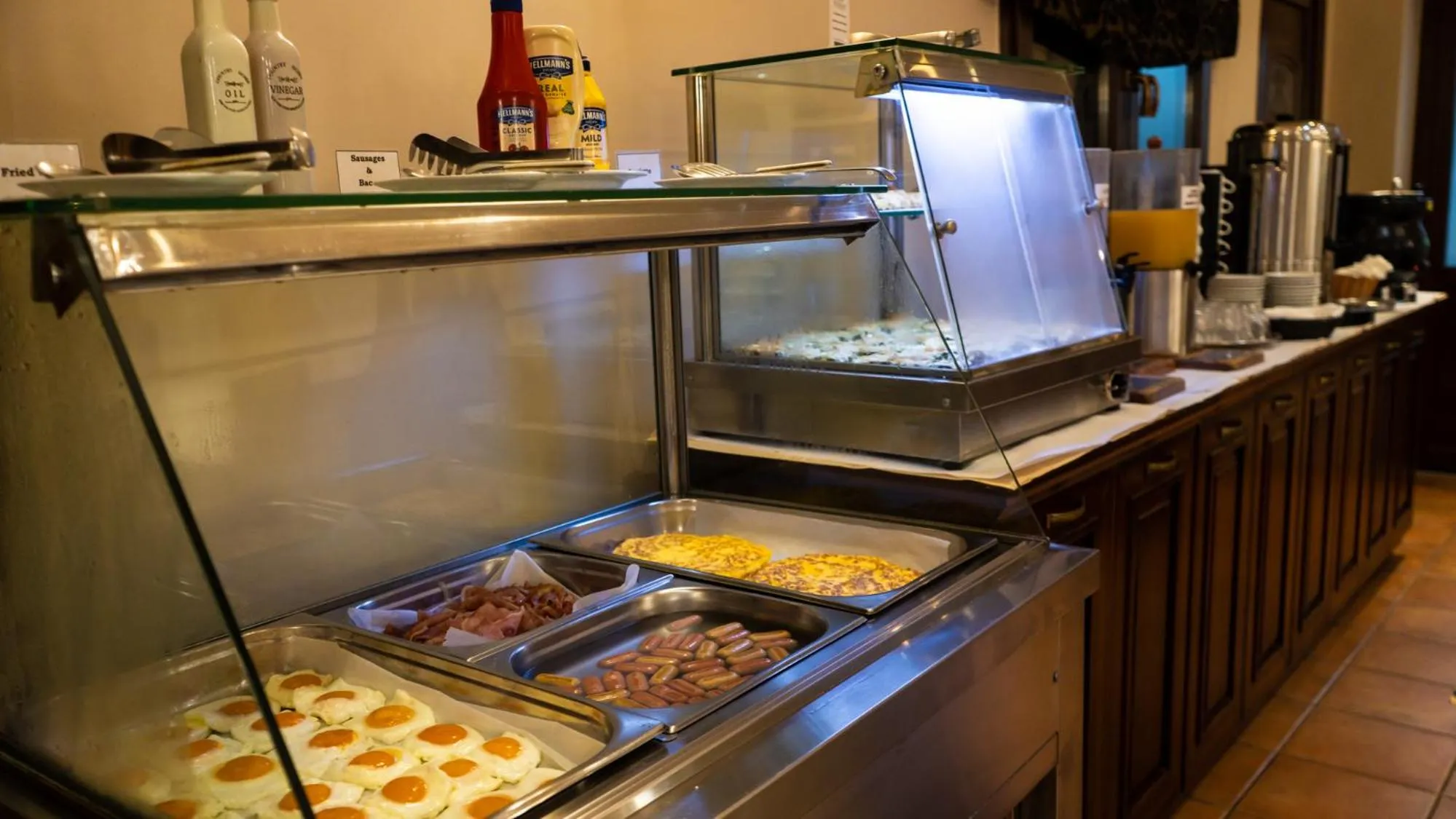 Breakfast in Dellas Boutique Hotel