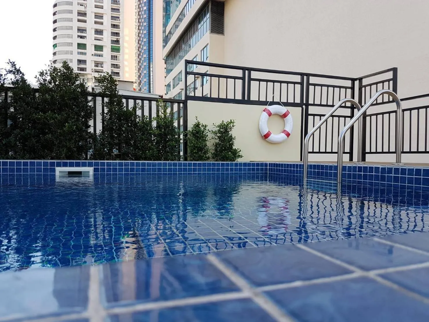 Property building in Syama Suite Sukhumvit 20