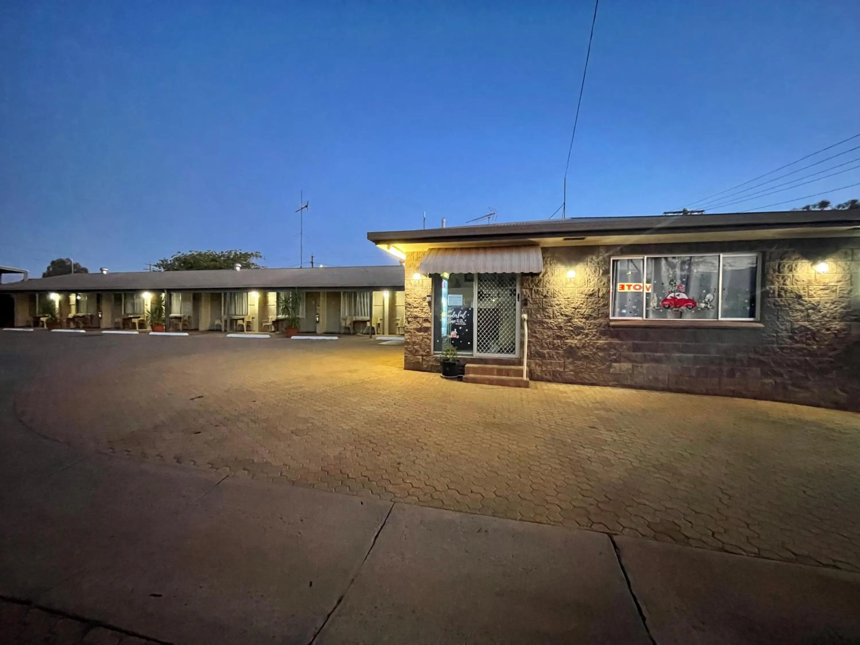 Property building in Warrego Motel