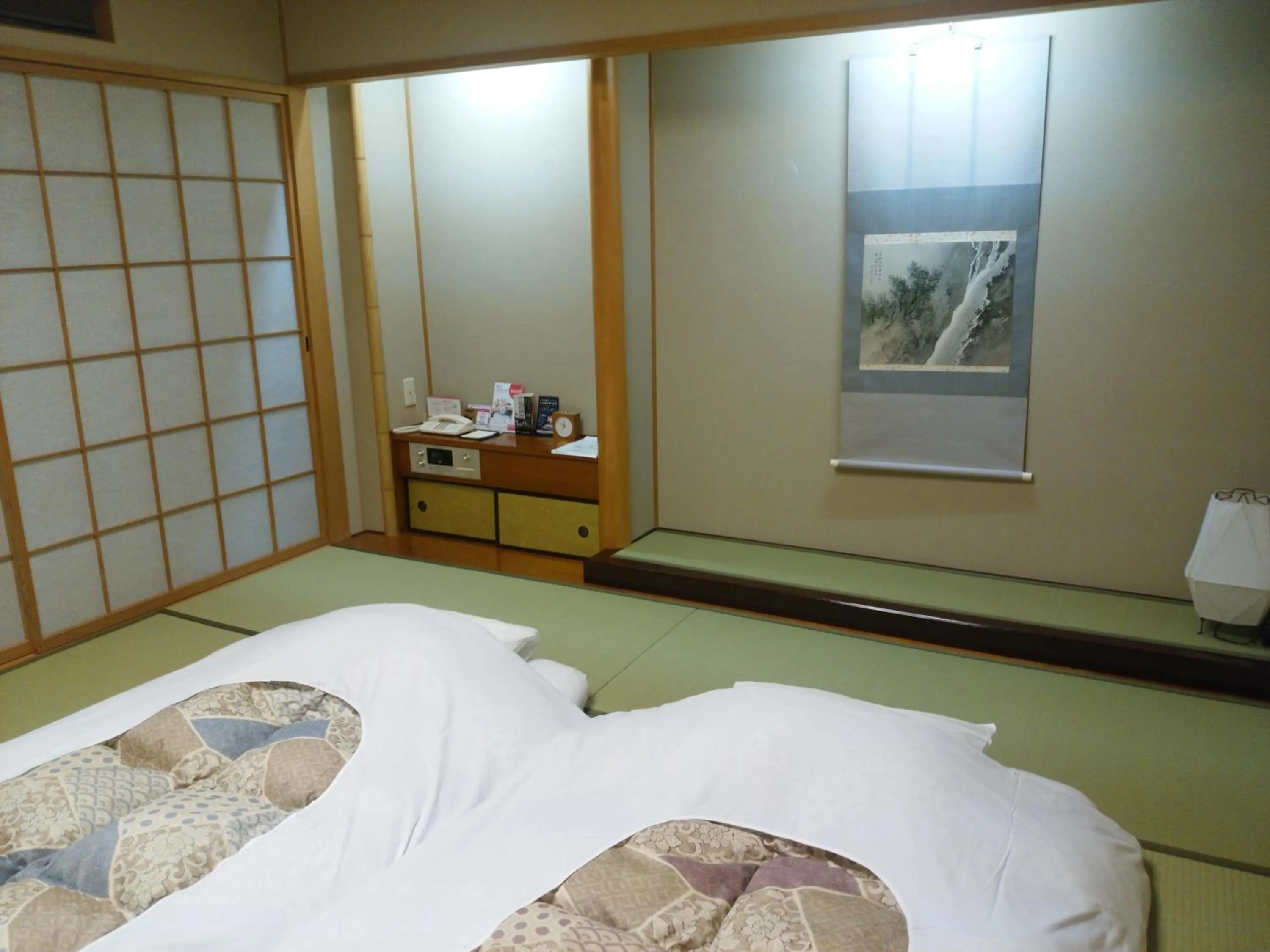 Bed in JR Hotel Clement Tokushima