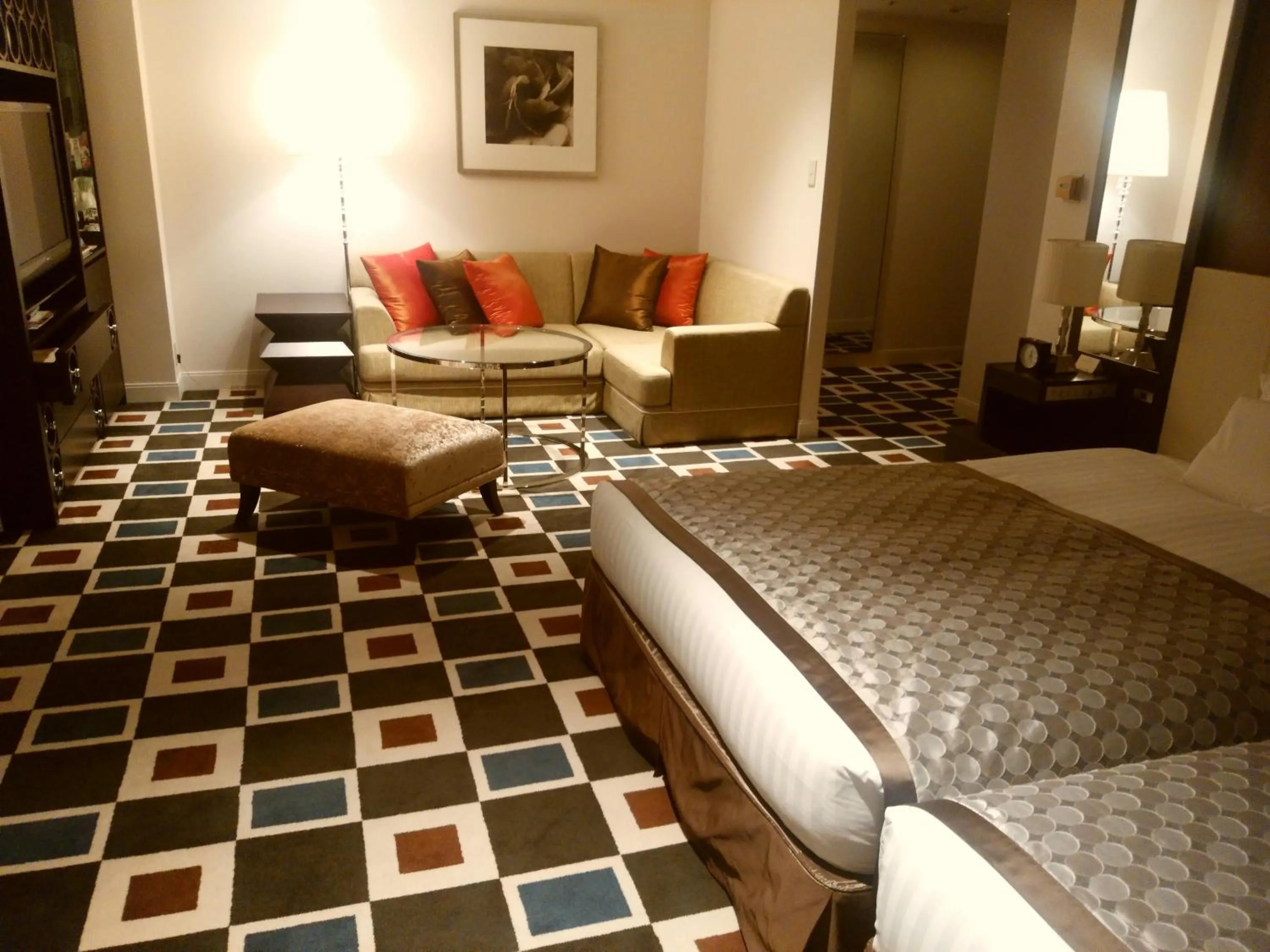 Bed in JR Hotel Clement Tokushima