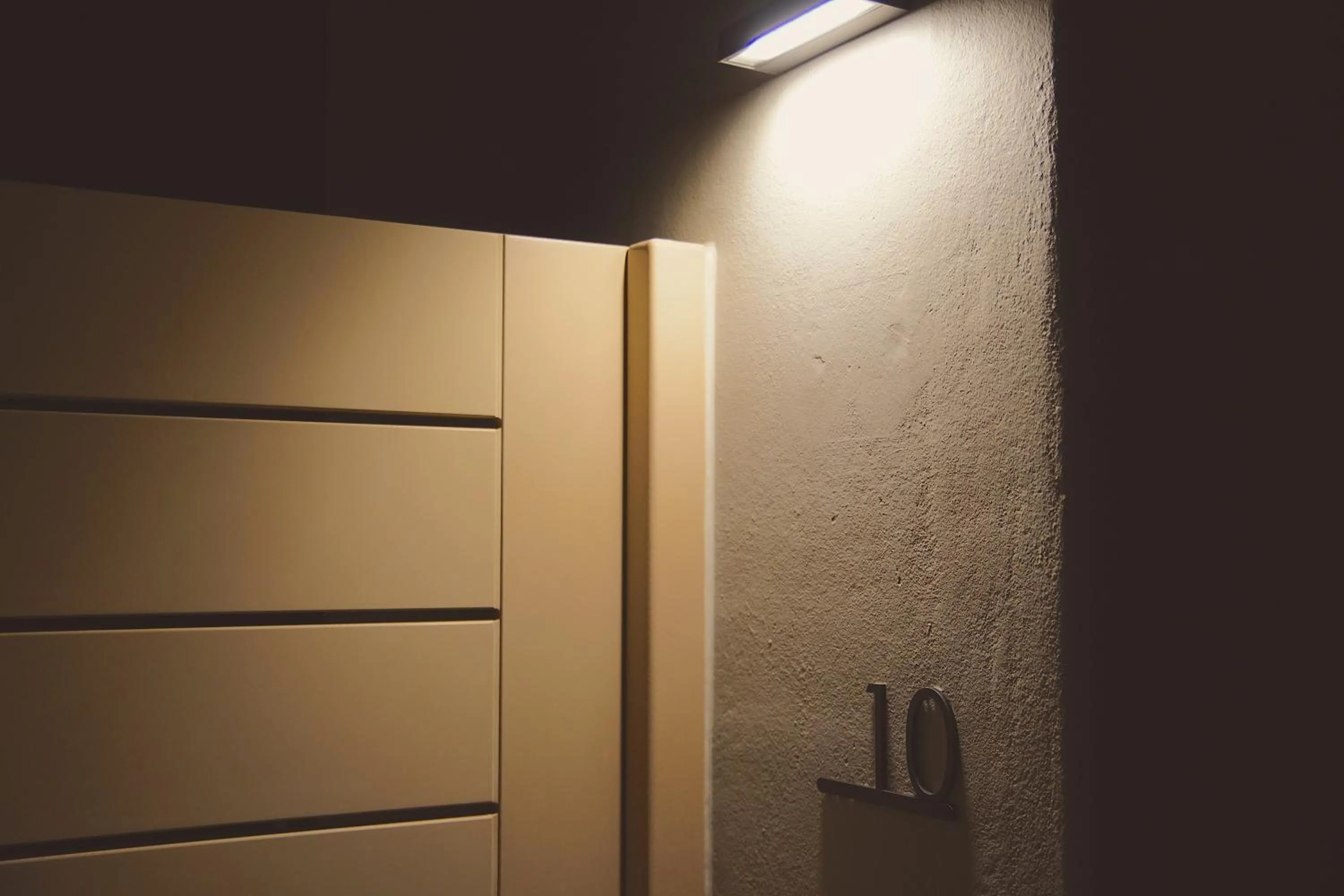 Property building in Black Diamond Suites