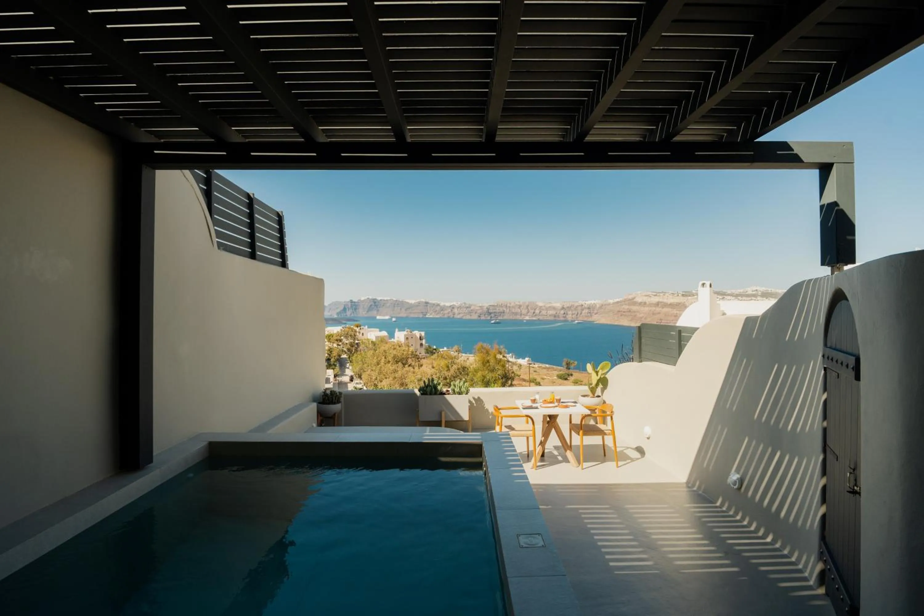 Patio in Black Diamond Suites