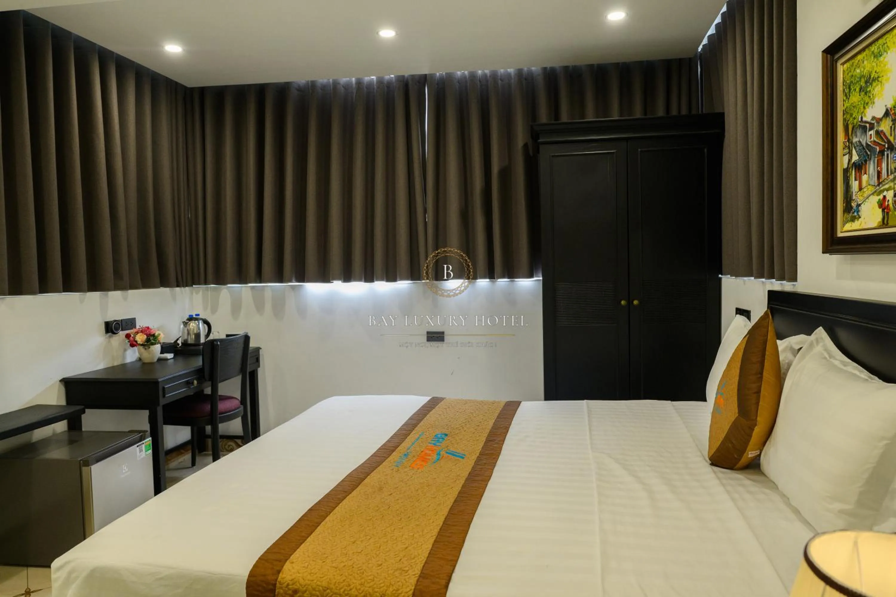 Photo of the whole room, Bed in Bay Luxury Hotel & Spa - No 1 Ngo Huyen
