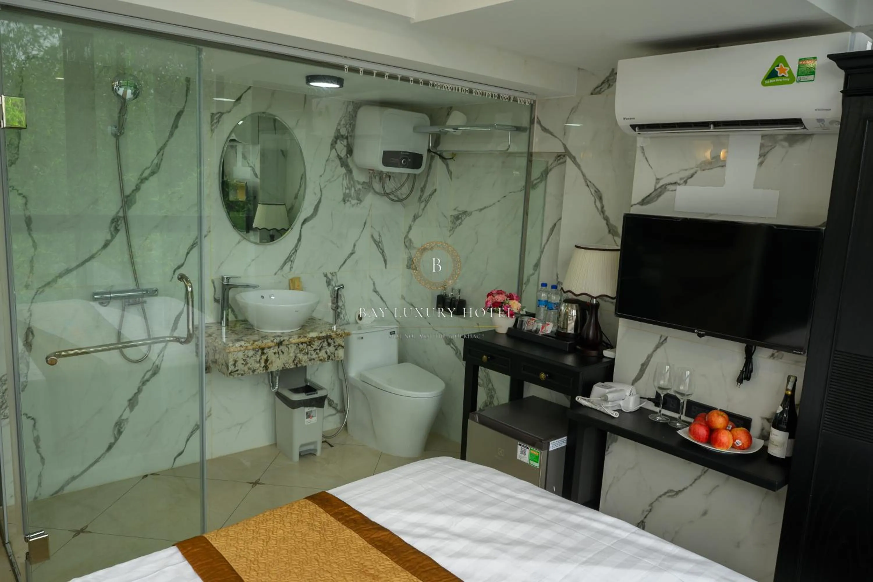 Bathroom in Bay Luxury Hotel & Spa - No 1 Ngo Huyen