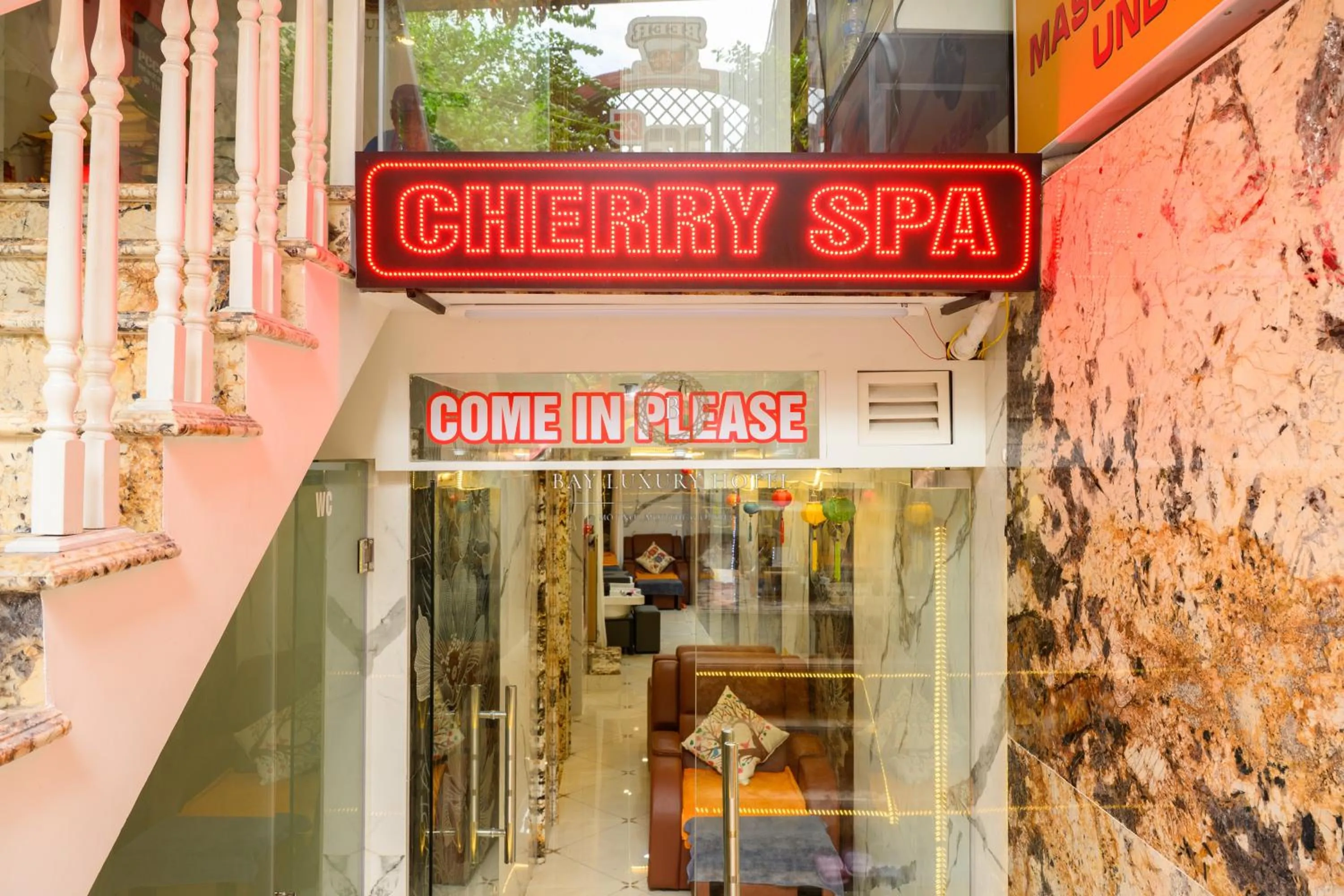 People in Bay Luxury Hotel & Spa - No 1 Ngo Huyen