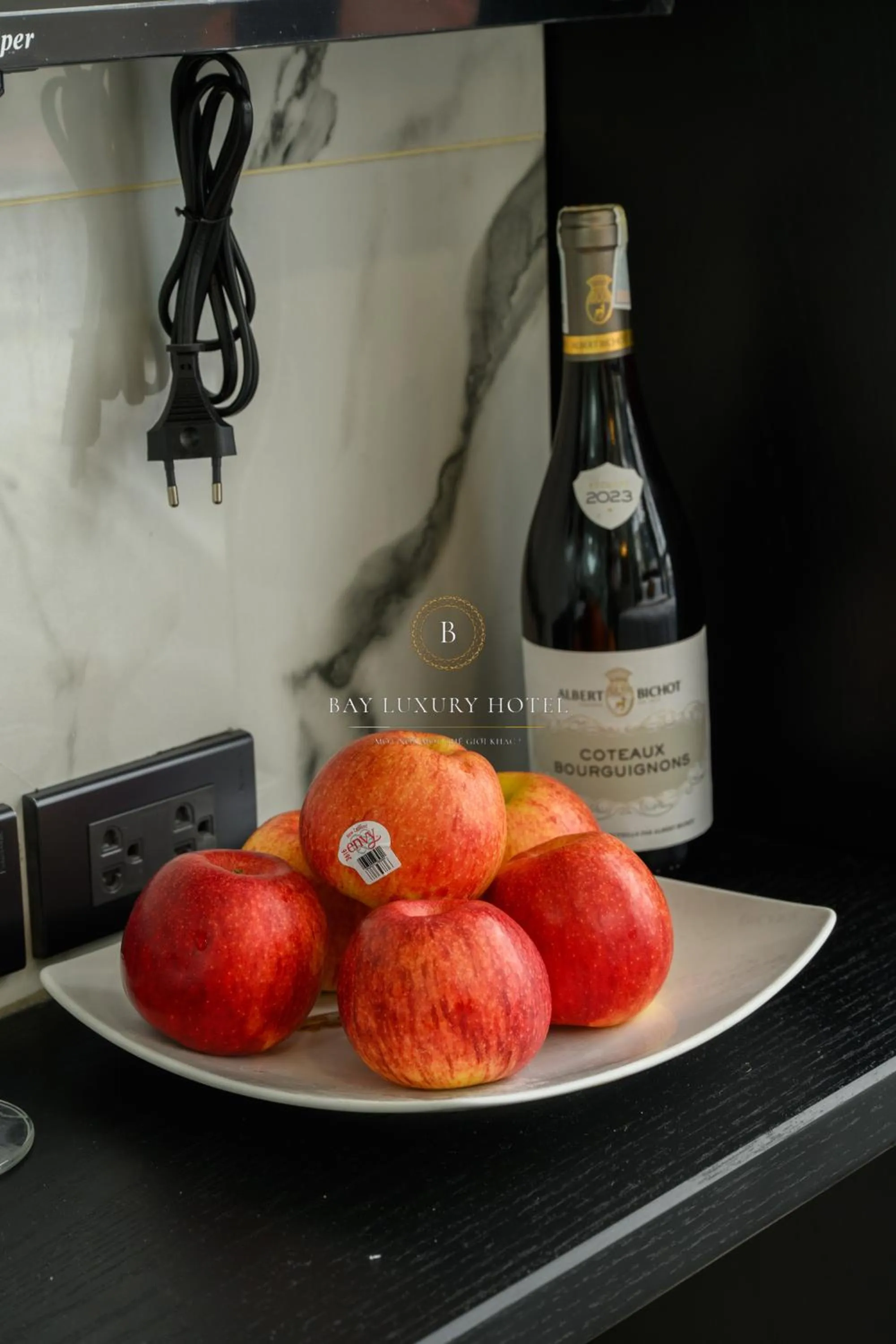 Food in Bay Luxury Hotel & Spa - No 1 Ngo Huyen