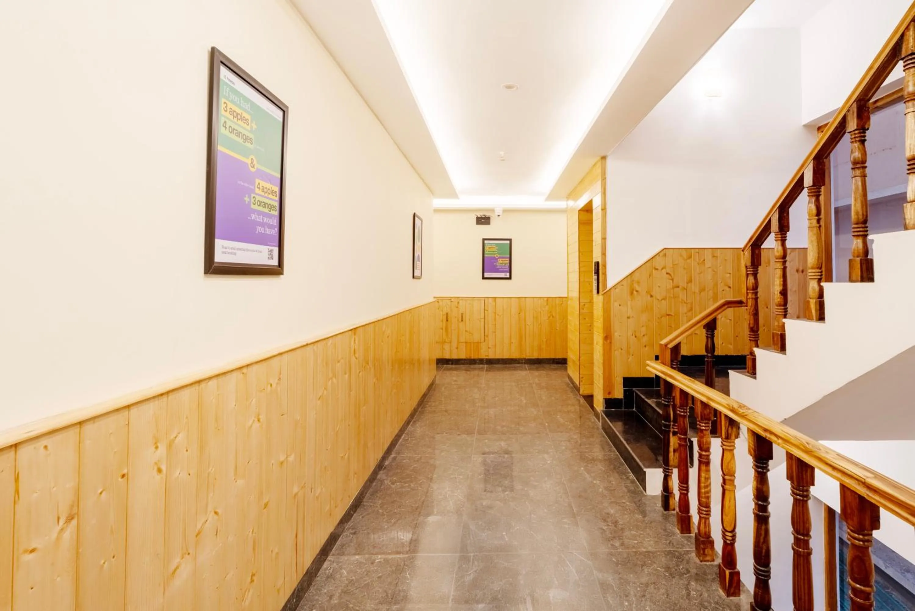 Lobby or reception in Treebo Premium The Takey'S, Mall Road