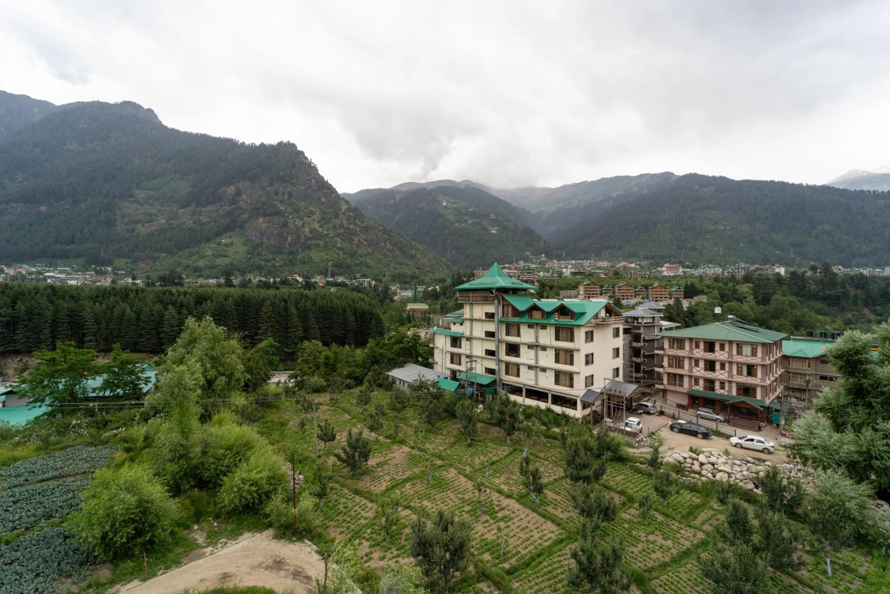 Mountain view in Treebo Premium The Takey'S, Mall Road